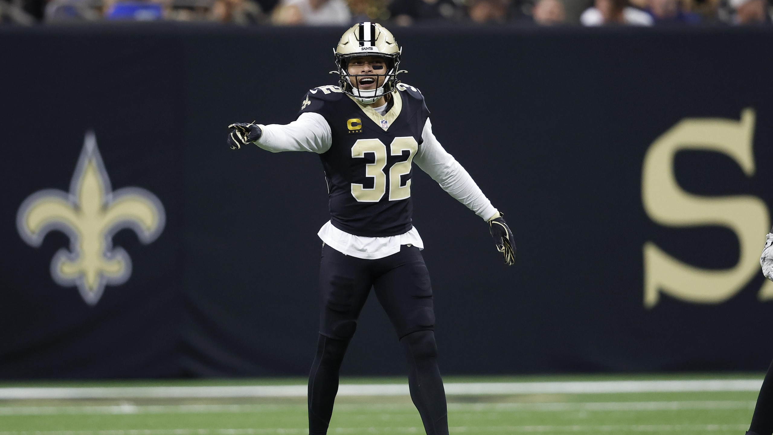 Browns Saints Football