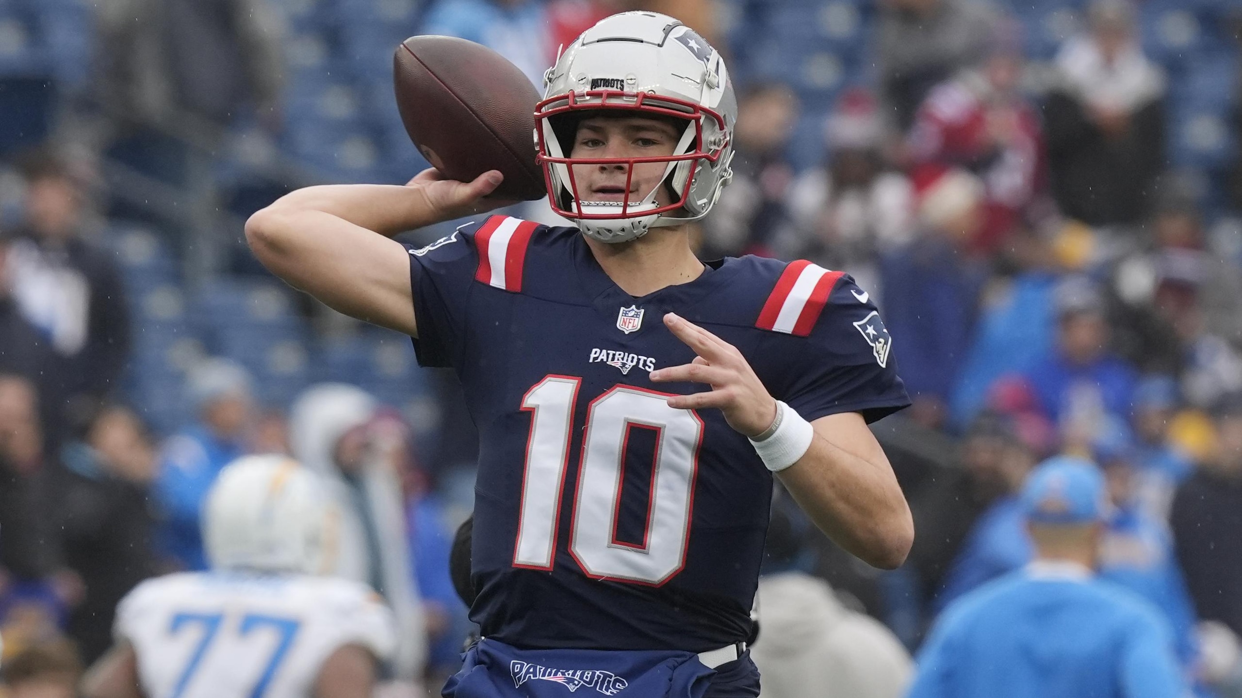 Chargers Patriots Football