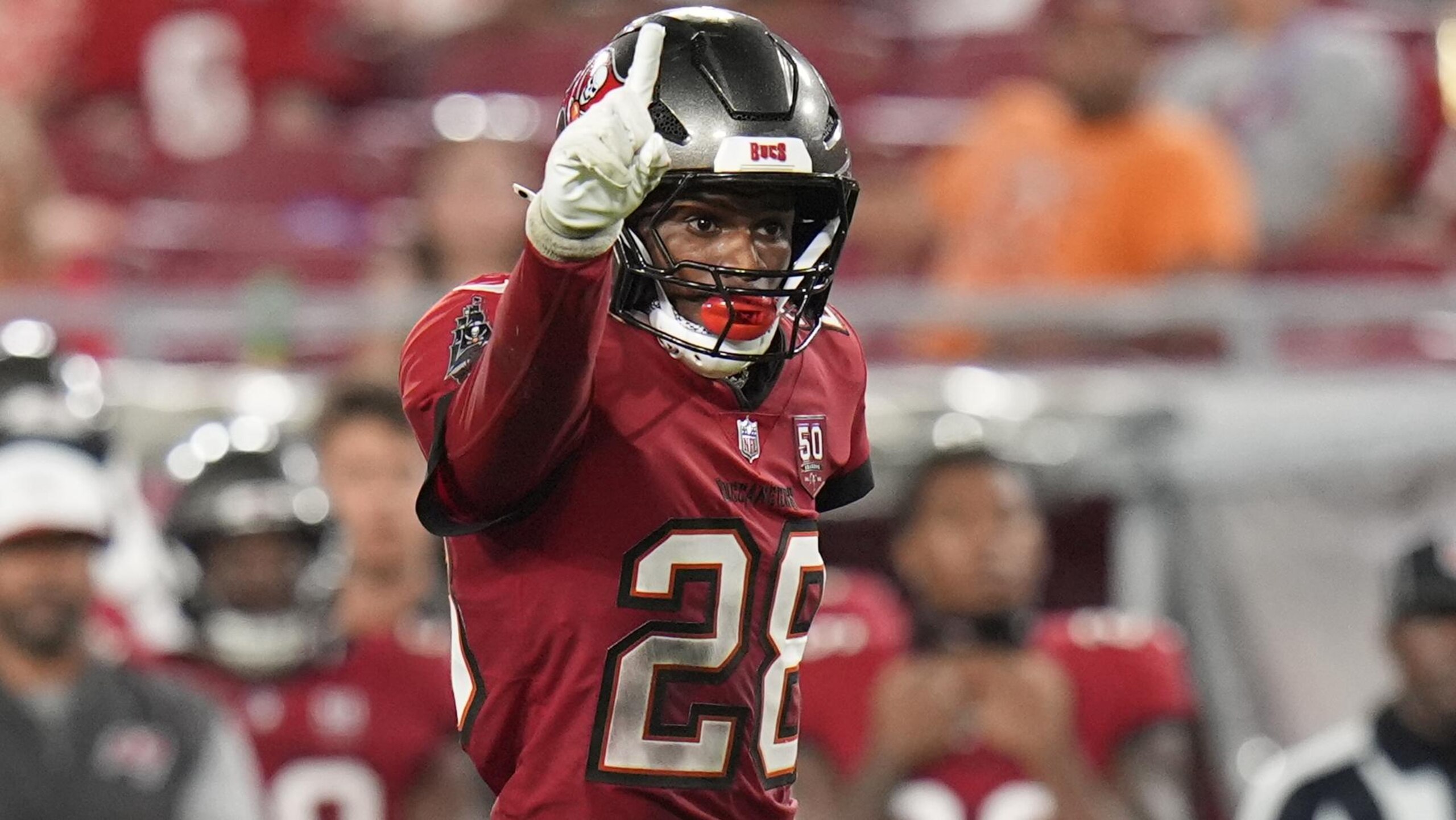 Titans Buccaneers Football