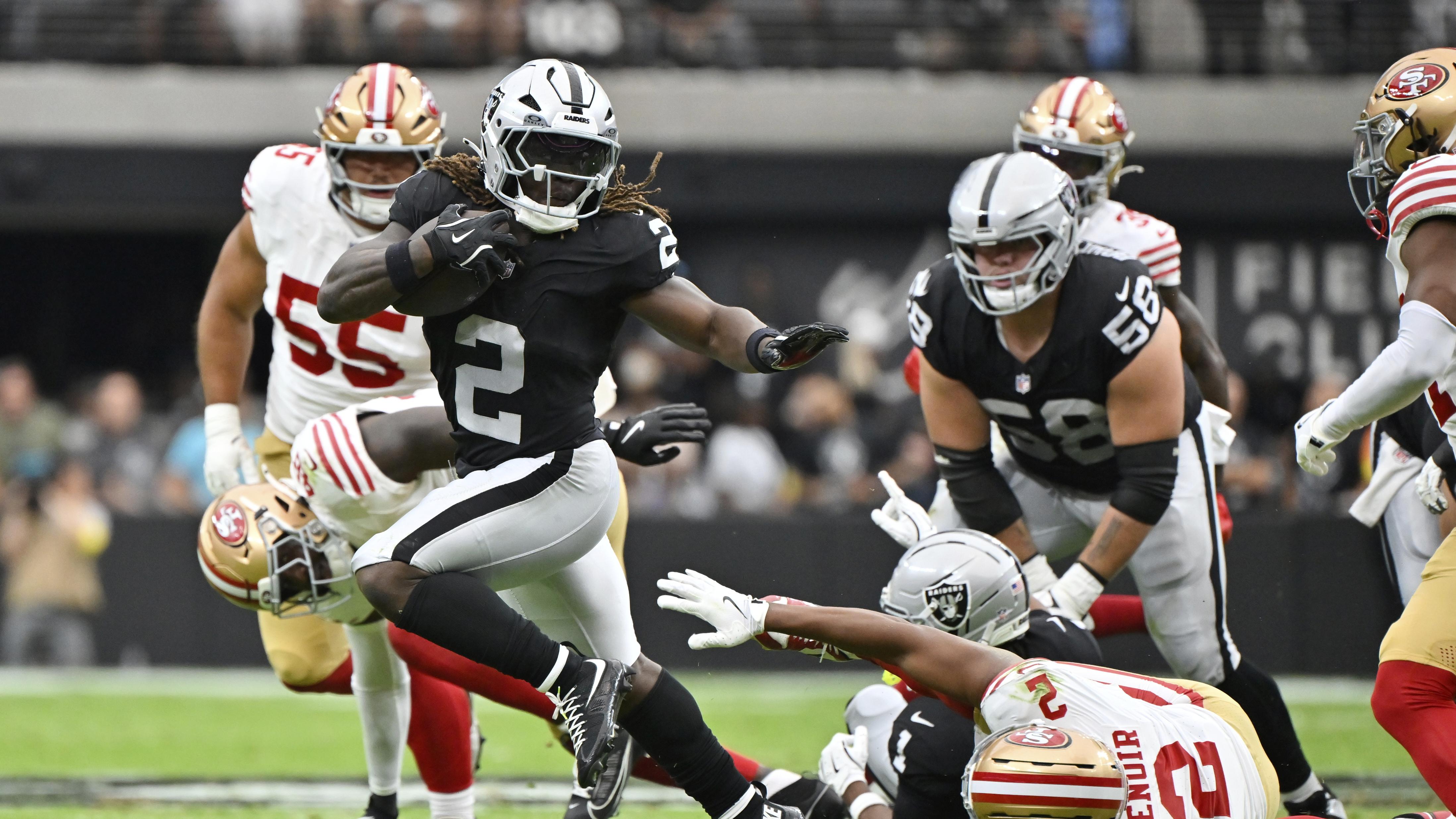 Ashton Jeanty Bounces Back, Impresses NFL Fans in Raiders’ Preseason Game vs. 49ers