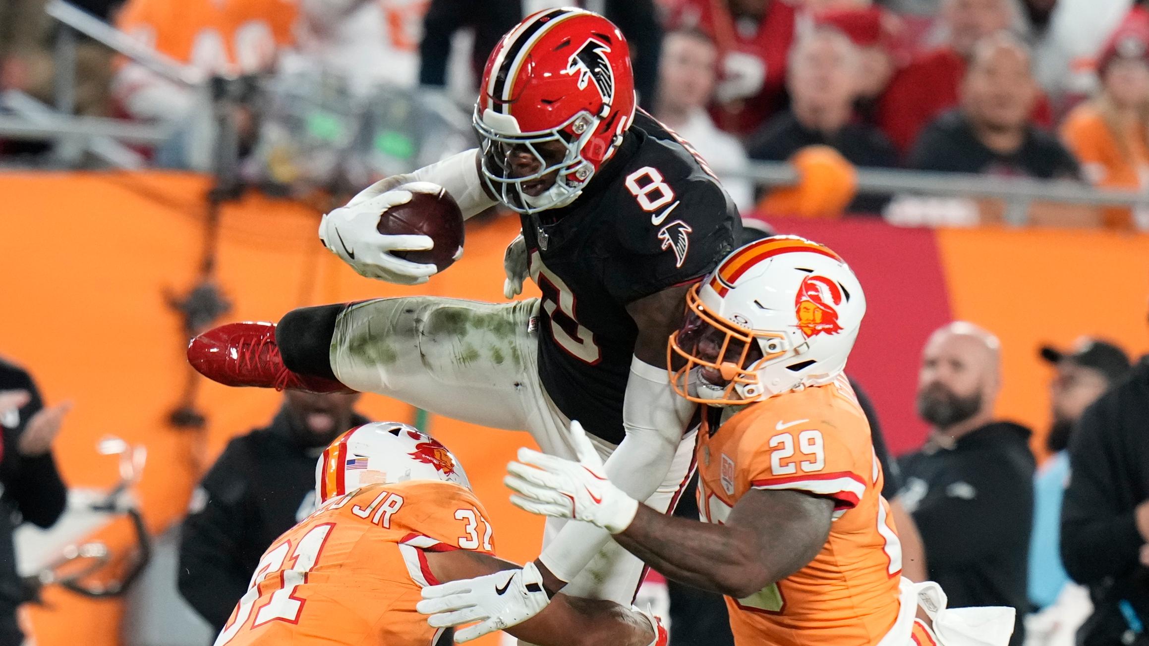 Falcons Buccaneers Football