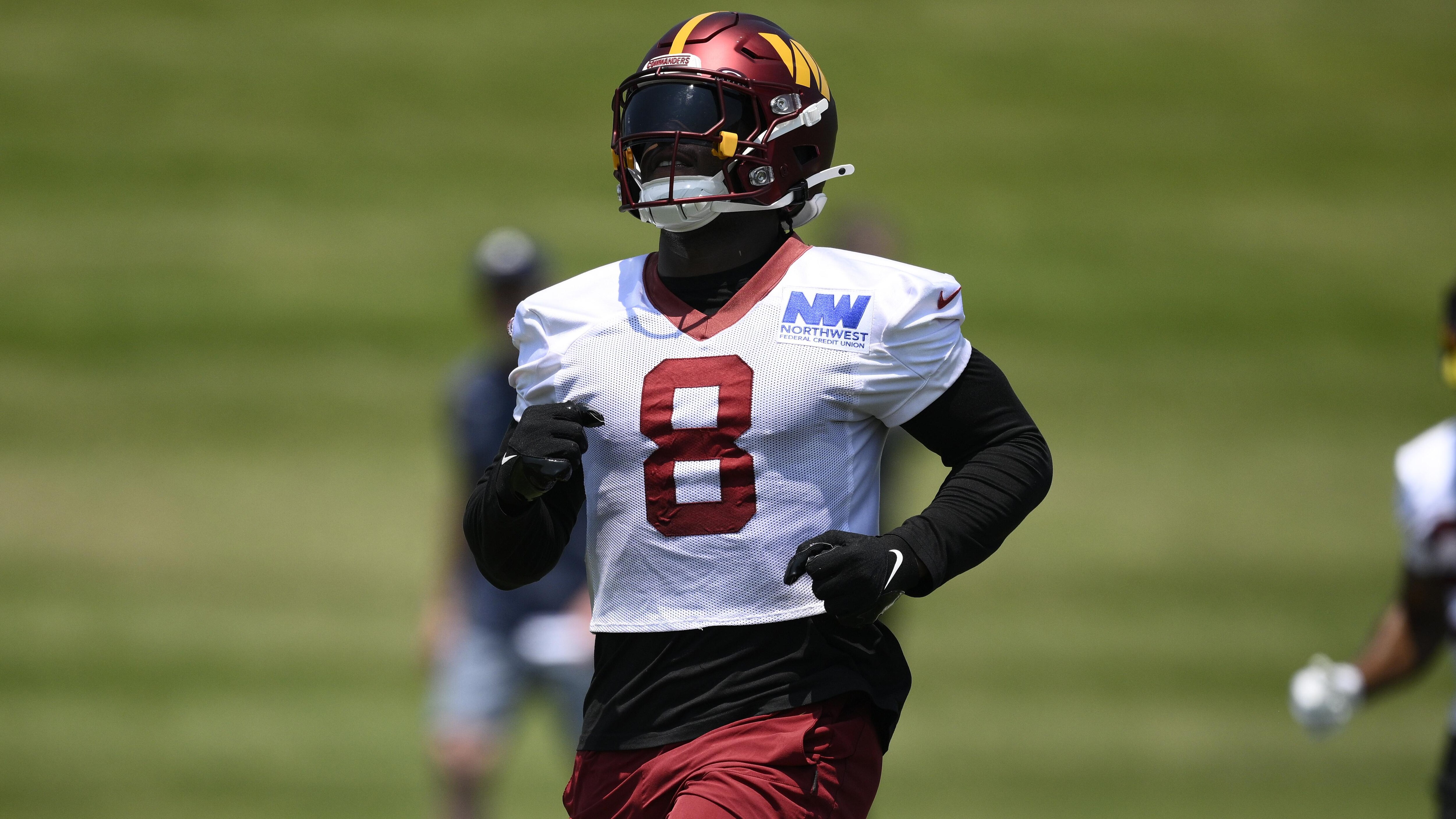 Commanders’ Brian Robinson Jr. Reportedly Won’t Play vs. Bengals Amid NFL Trade Rumors