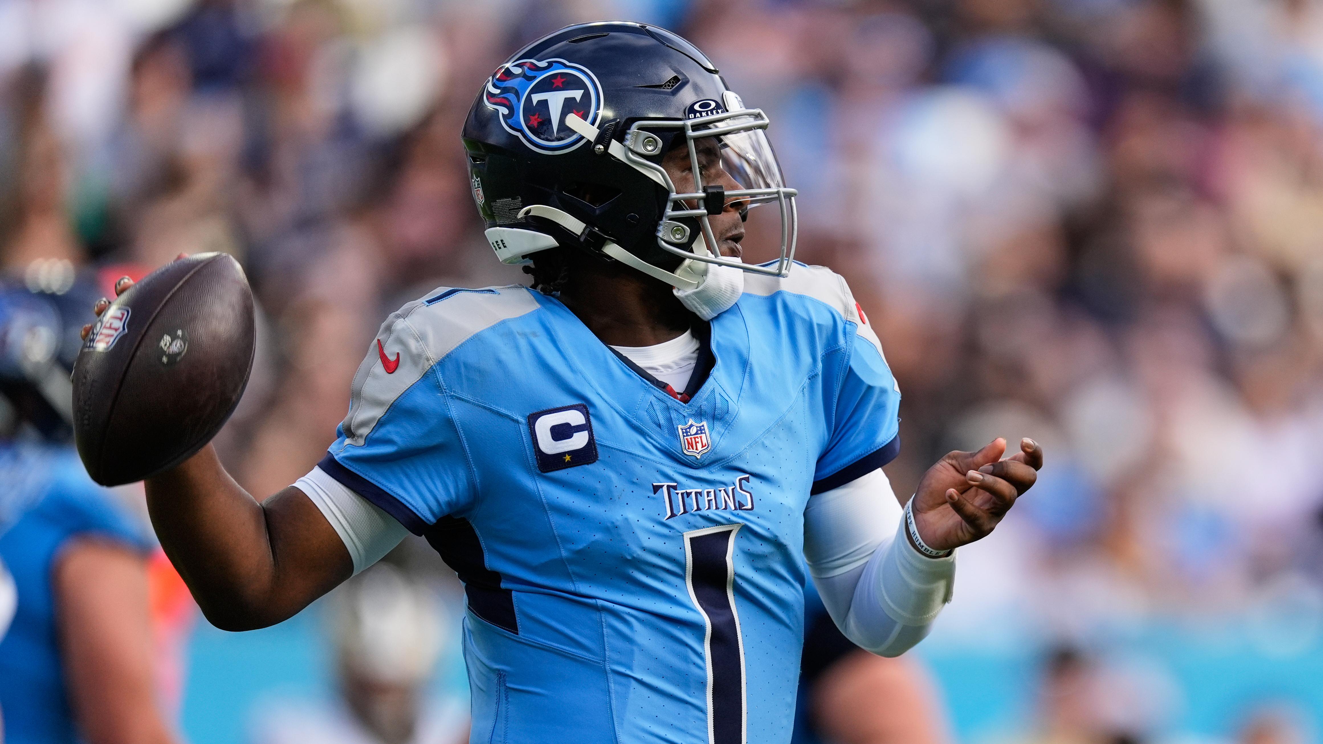 Saints Titans Football