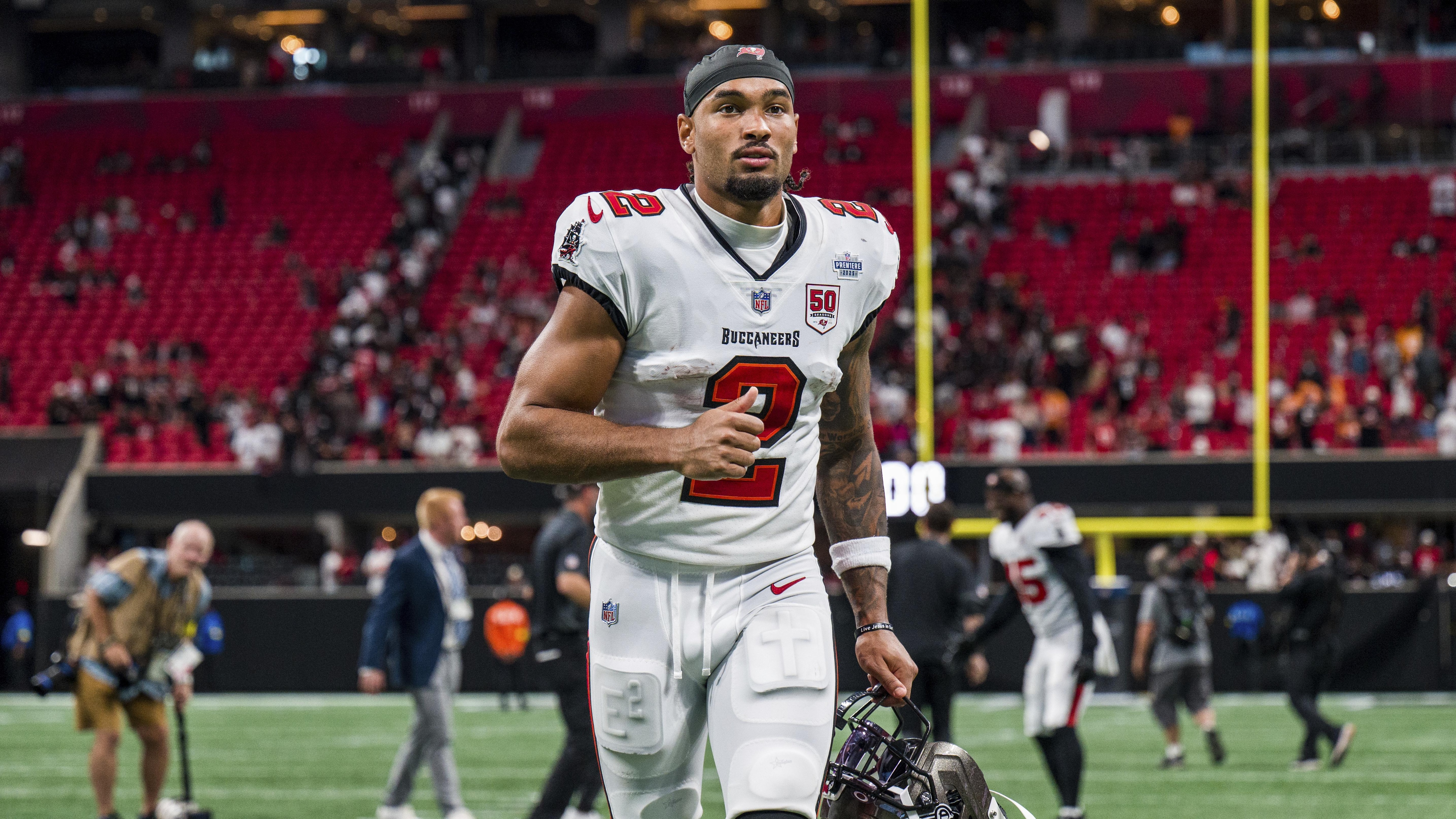 Buccaneers Falcons Football