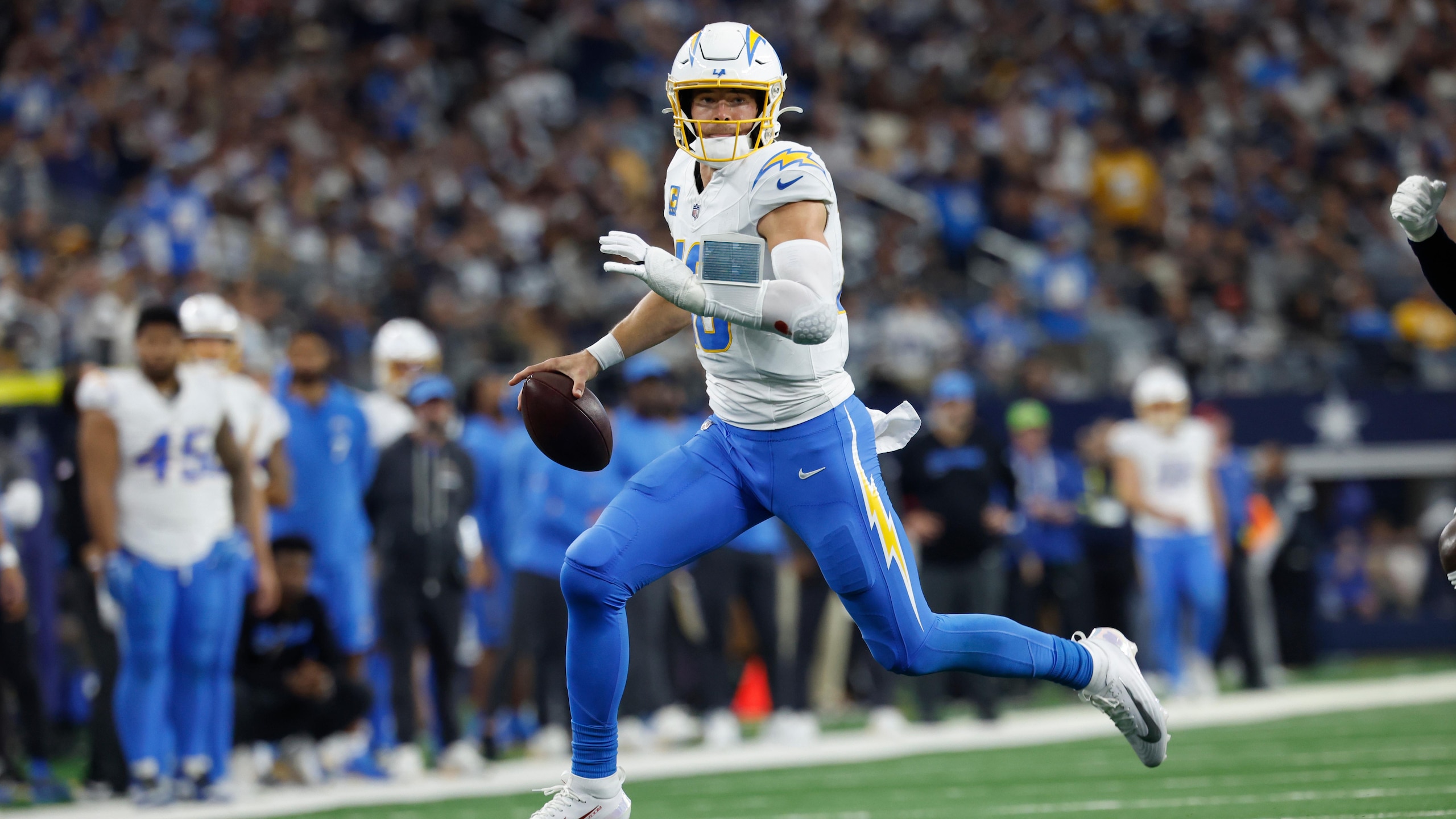 Chargers Cowboys Football