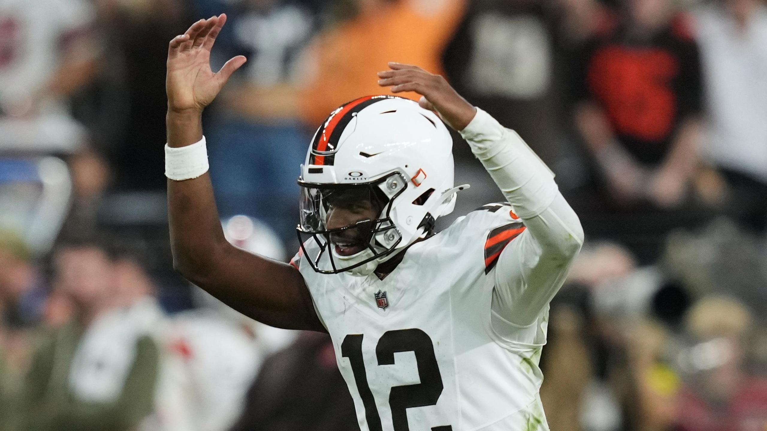Browns Raiders Football