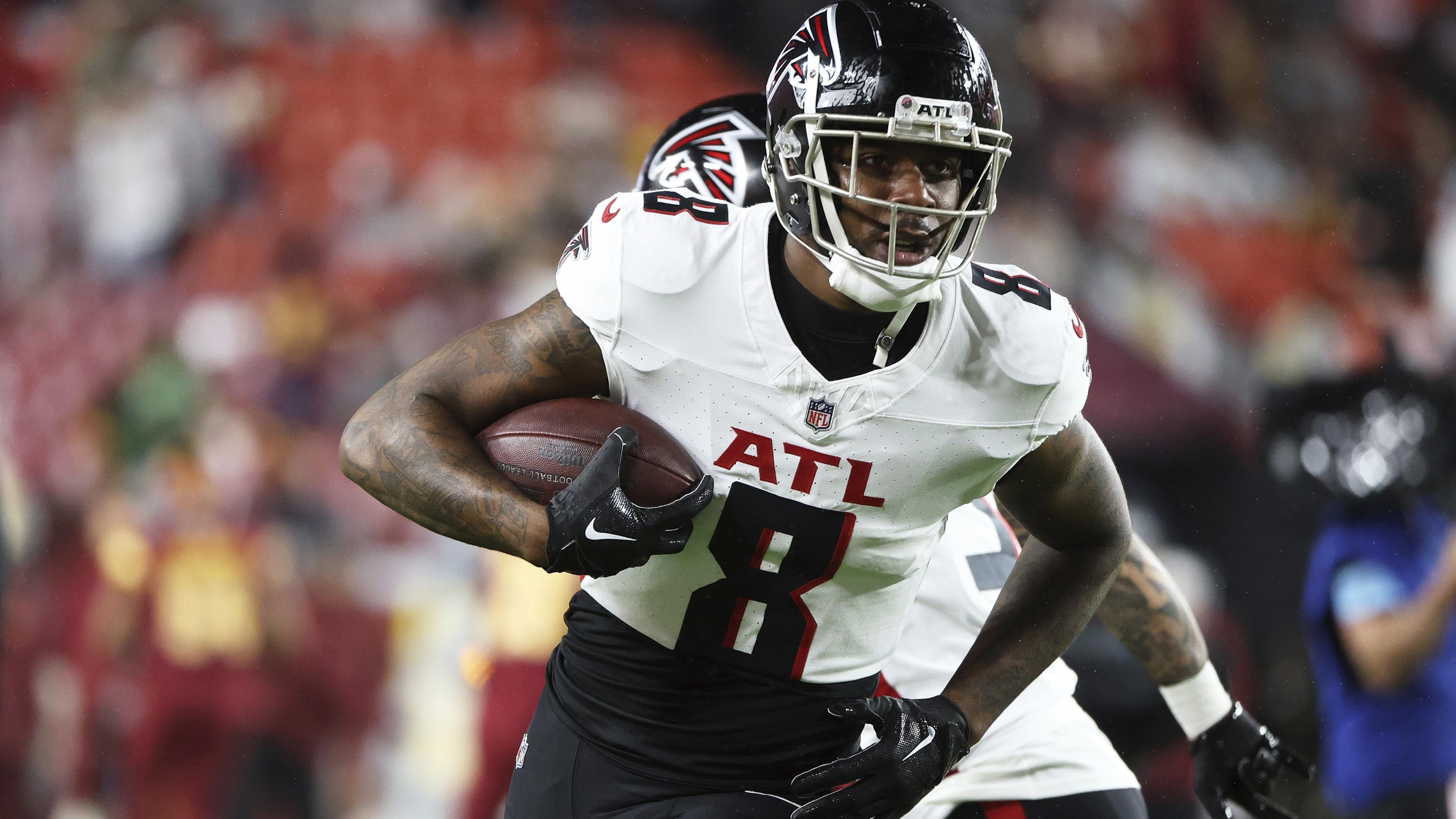 Falcons Commanders Football