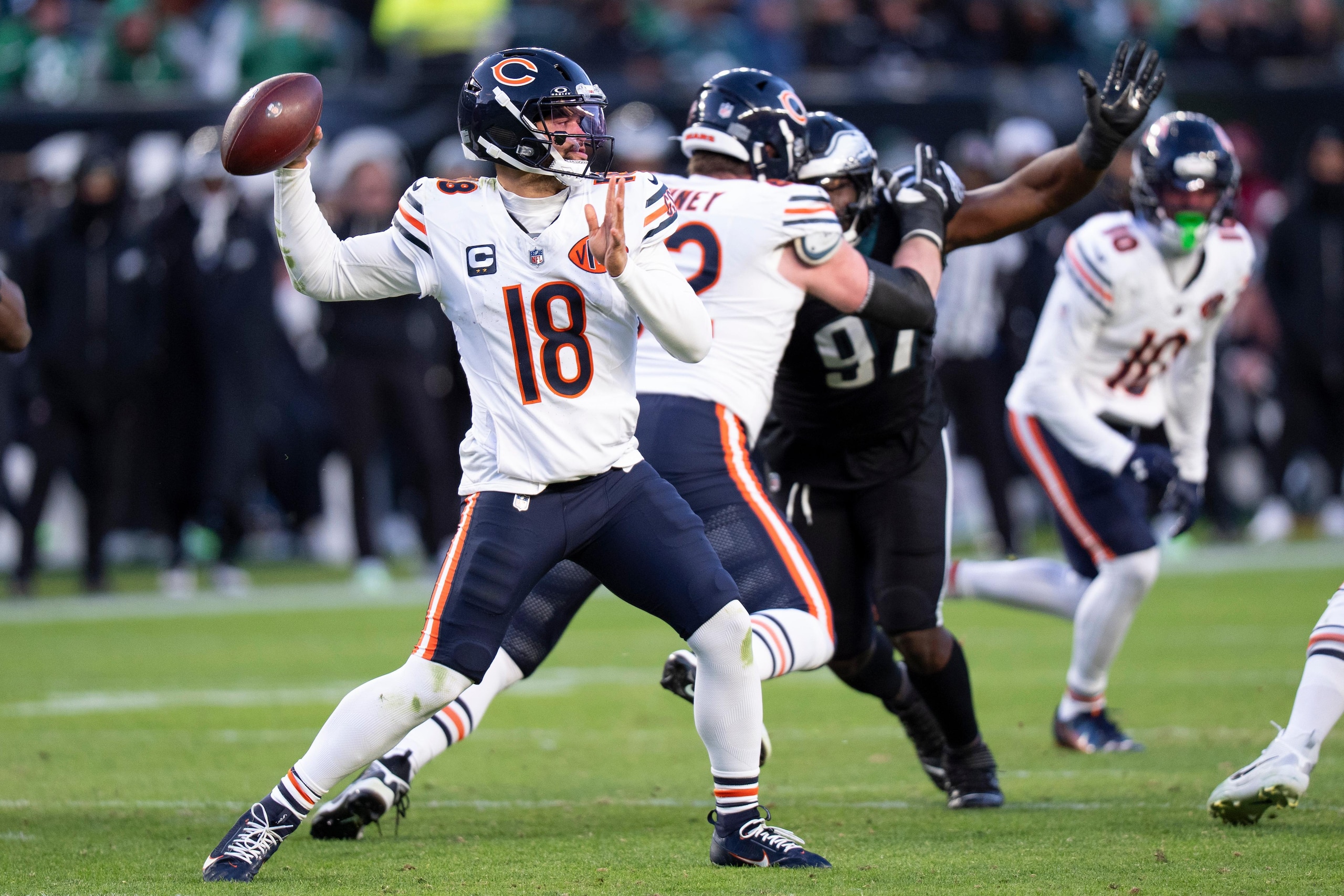 Bears Eagles Football