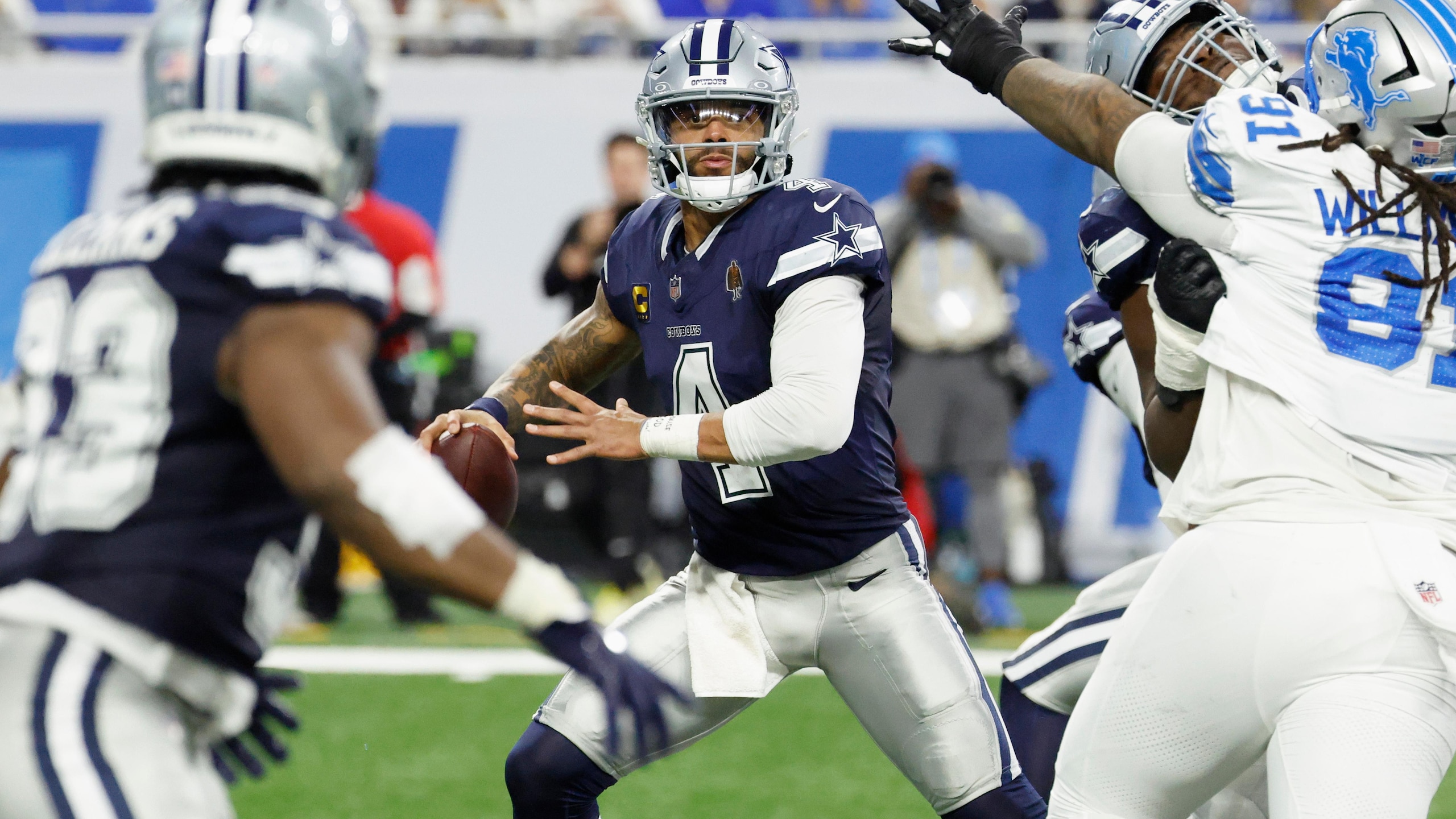 Cowboys Lions Football