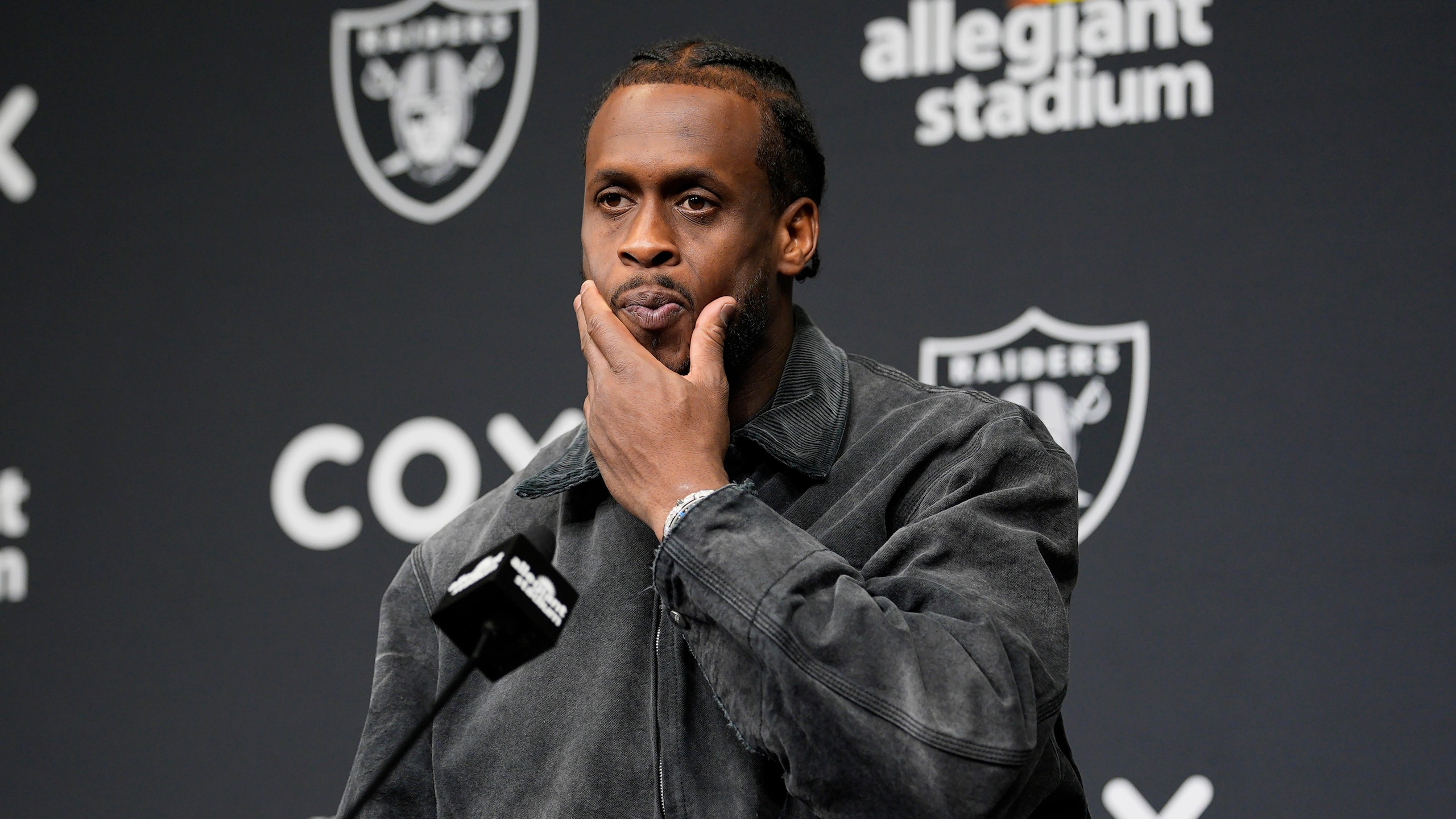Cowboys Raiders Football