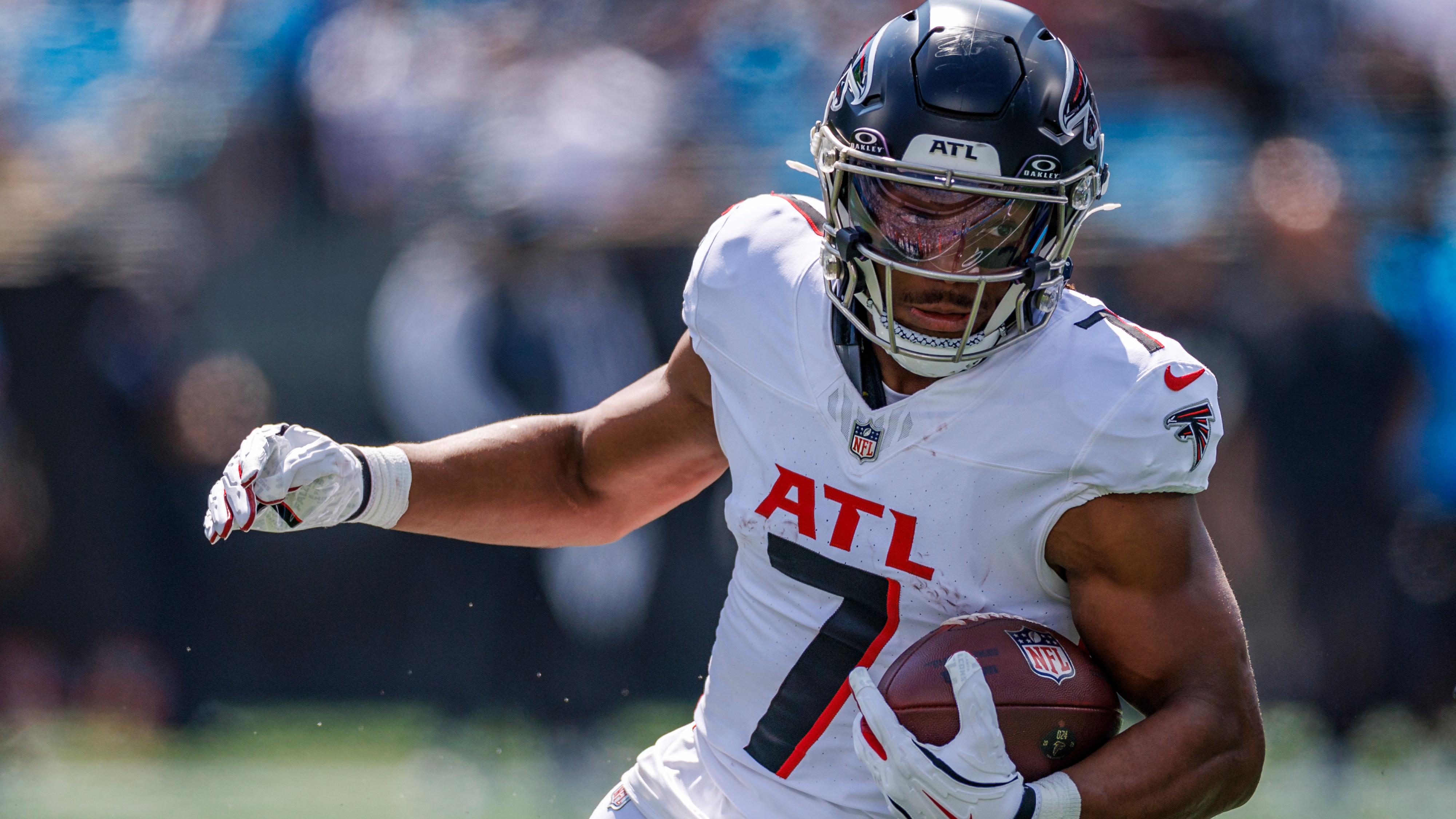 Falcons Panthers Football