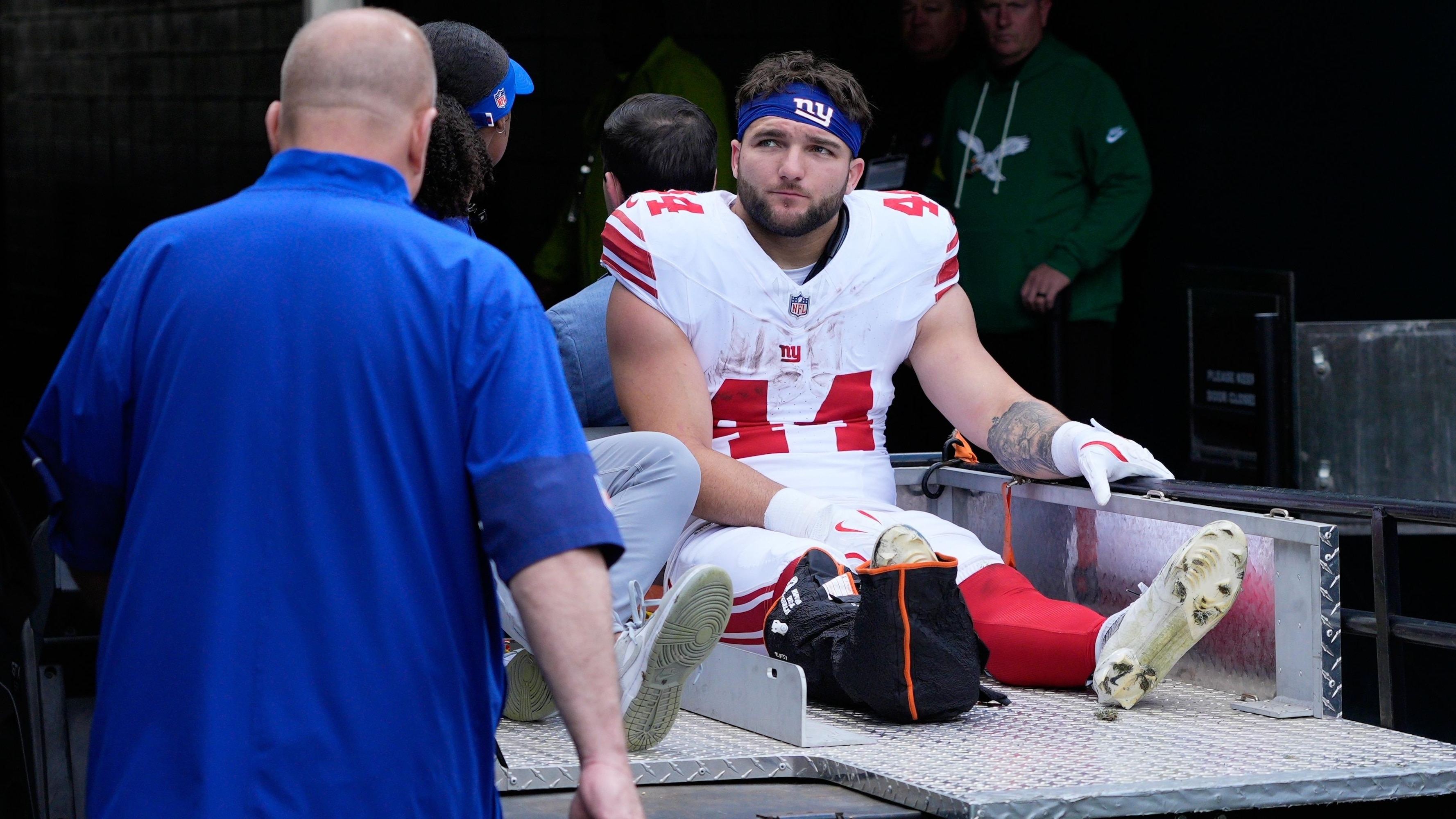 Giants’ Cam Skattebo Gifted Pizza, Cheesesteaks from Eagles’ ‘Big Dom’ After Injury