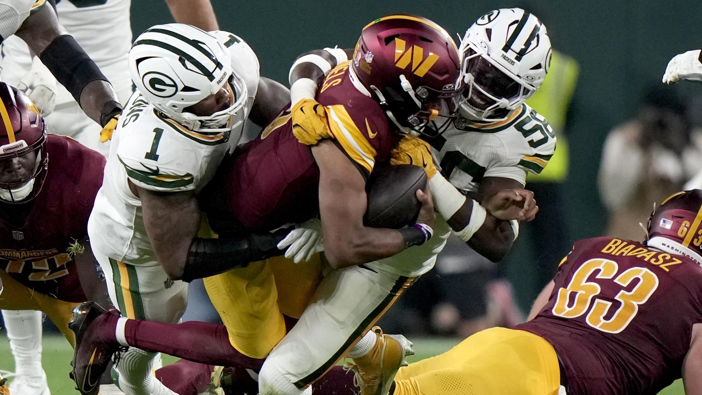 Commanders Packers Football