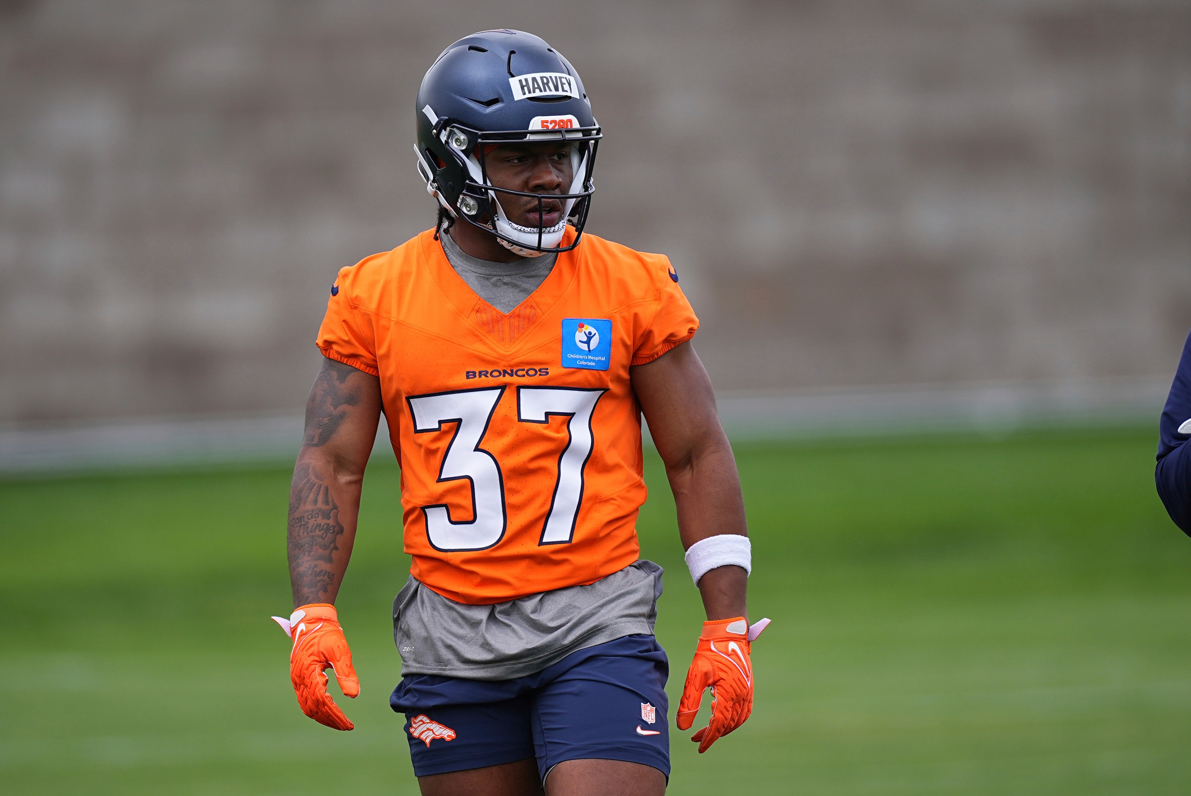 Broncos Football