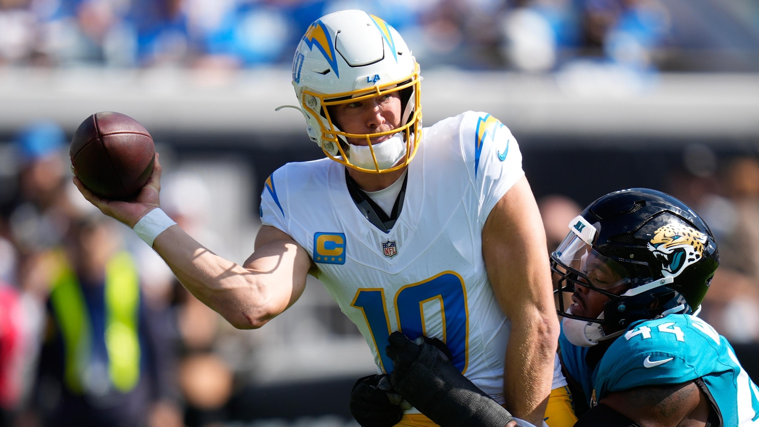 Chargers Jaguars Football