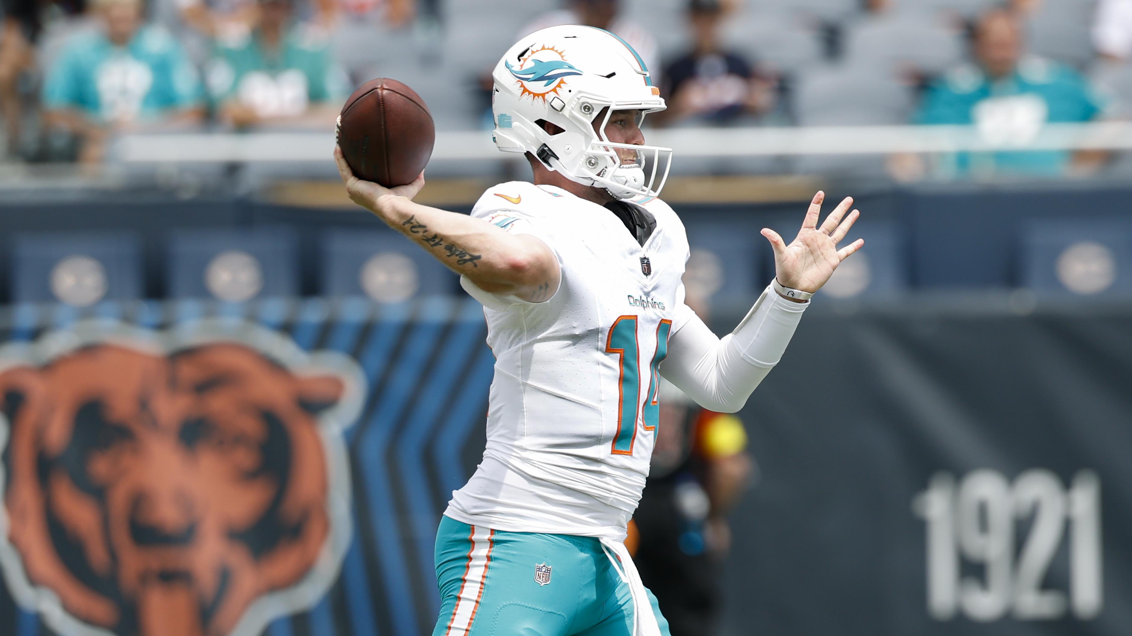 Quinn Ewers Throws 2 TDs vs. Lions as Dolphins Fans Eye QB2 Status over Zach Wilson