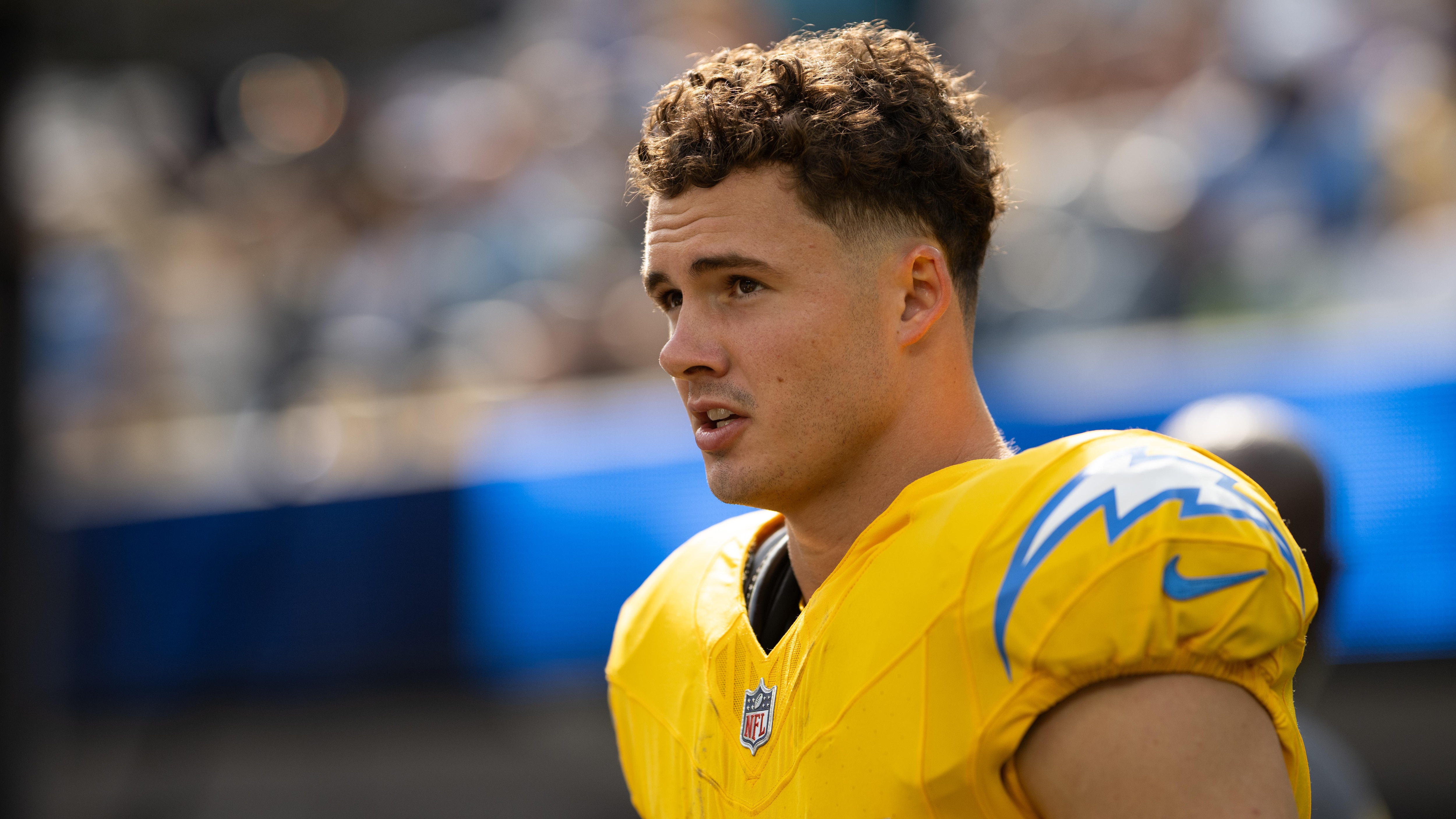 Colts Chargers Football