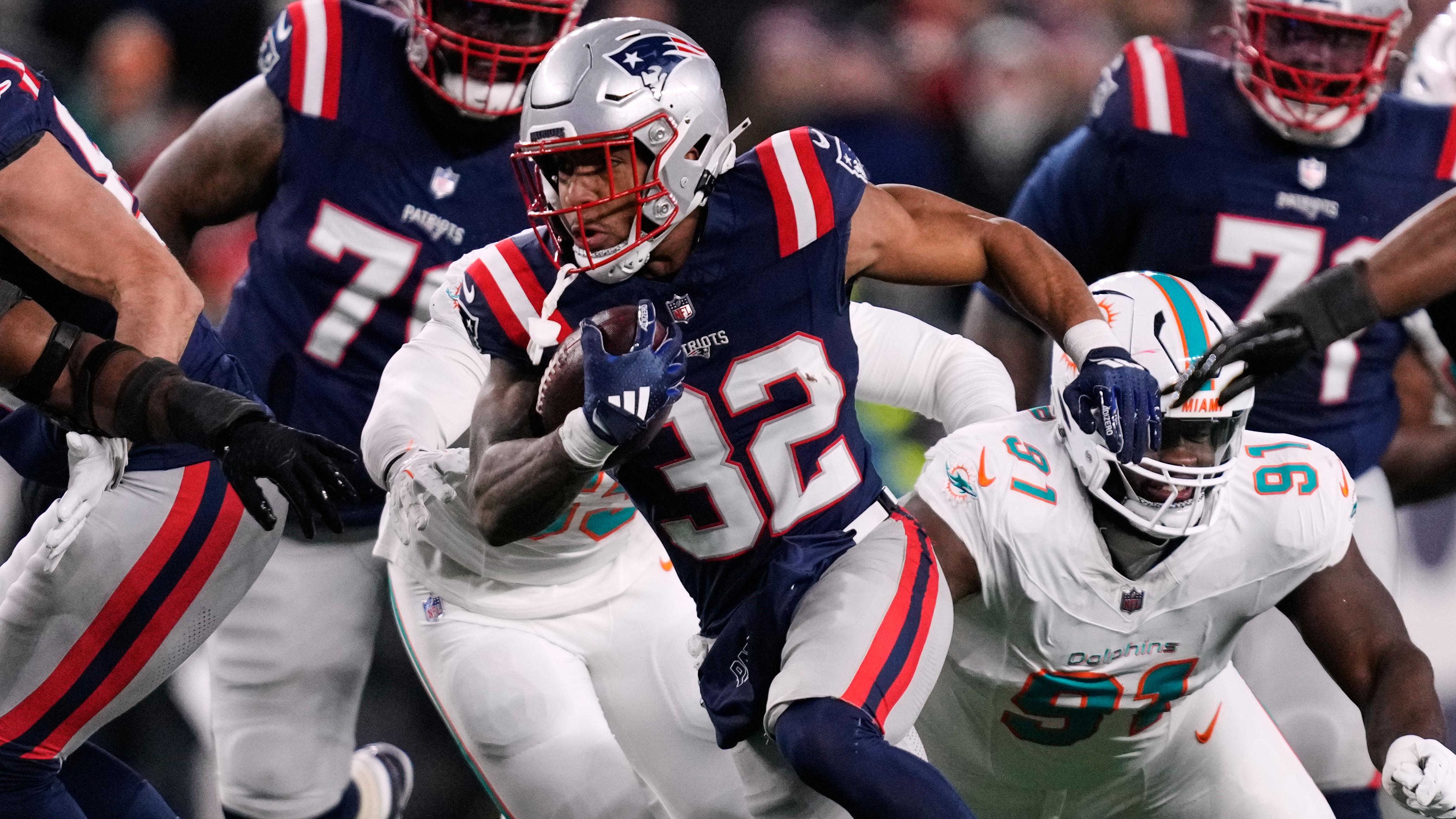 Dolphins Patriots Football