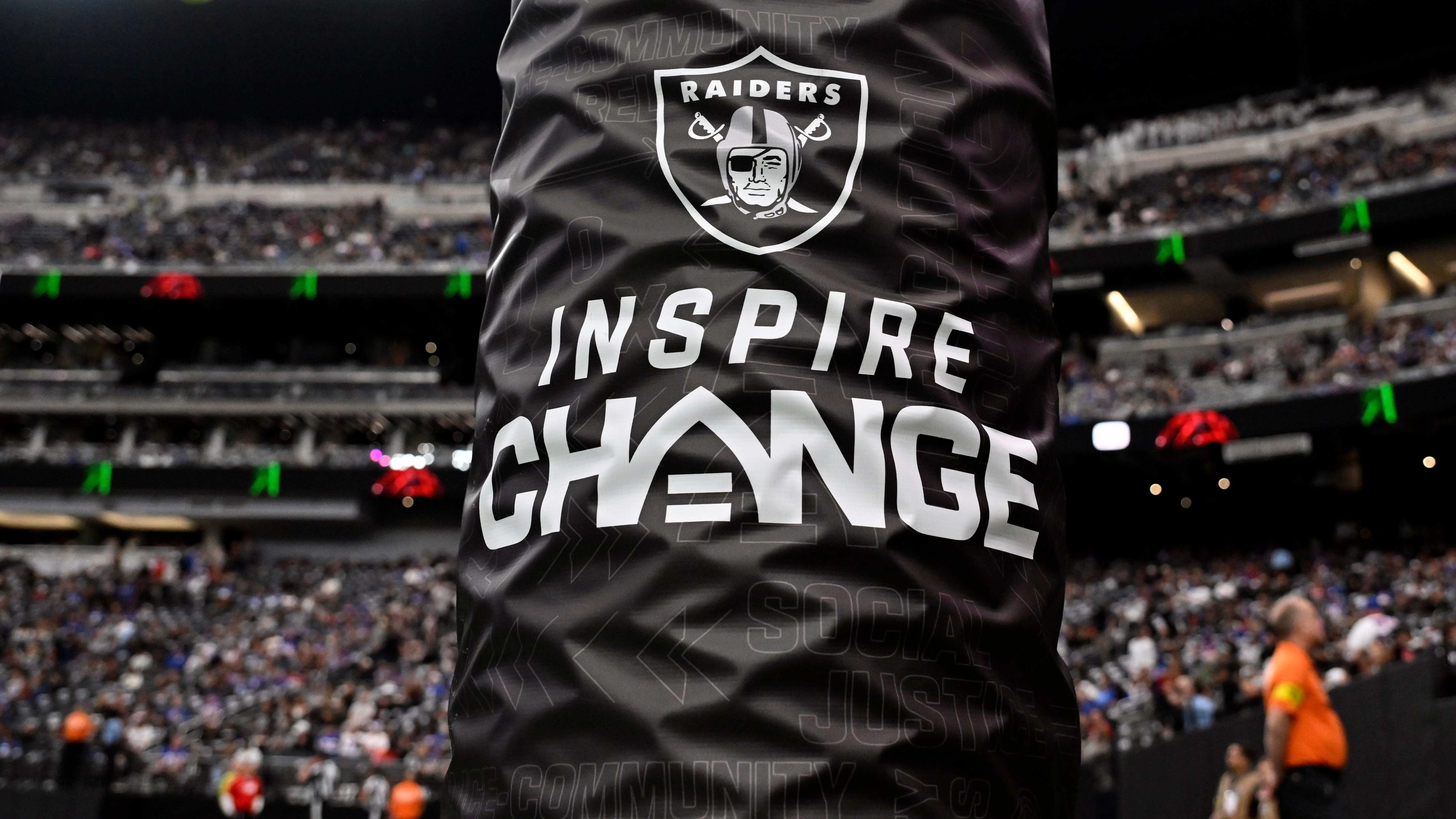 Giants Raiders Football