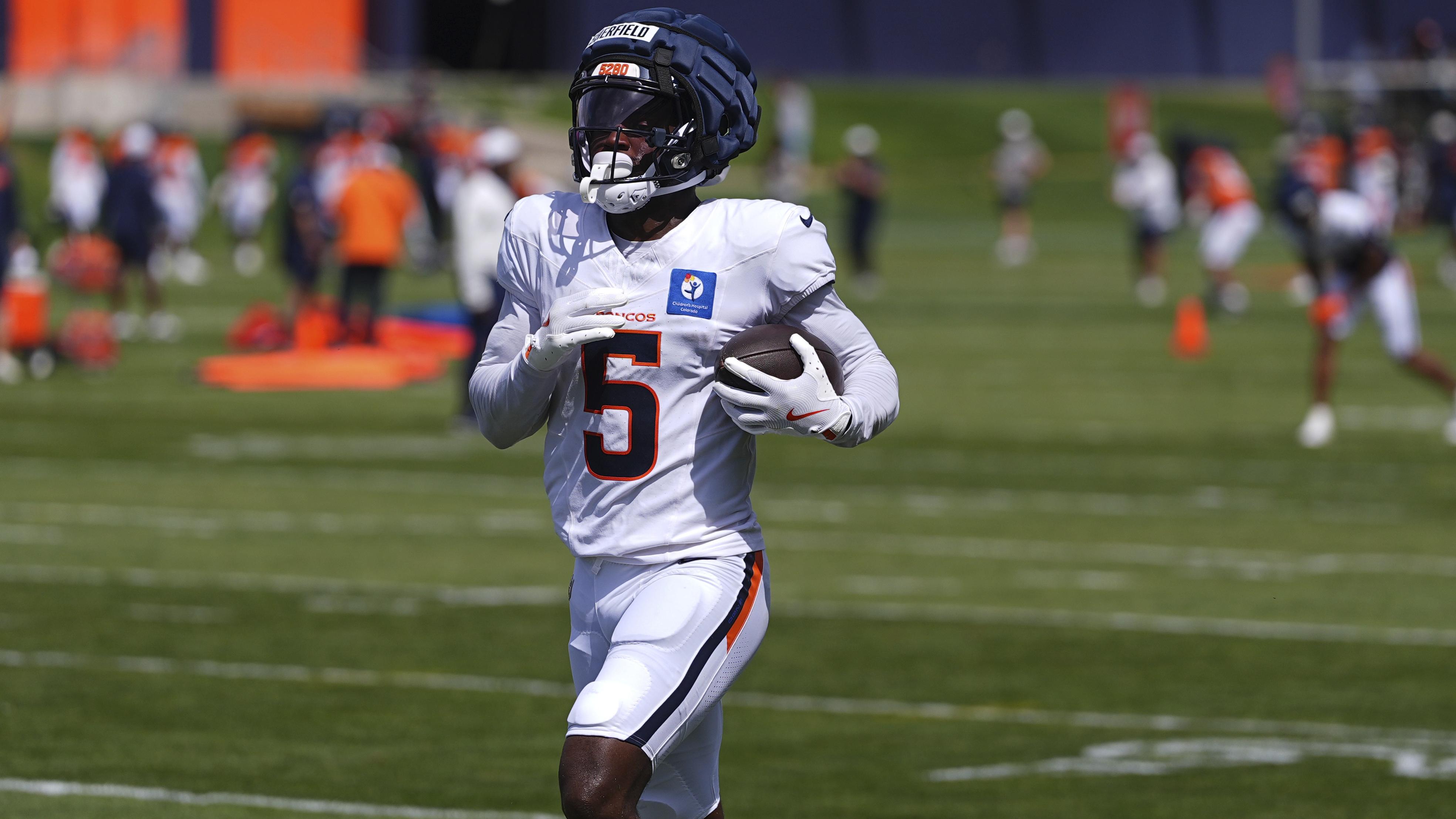 Broncos Camp Football