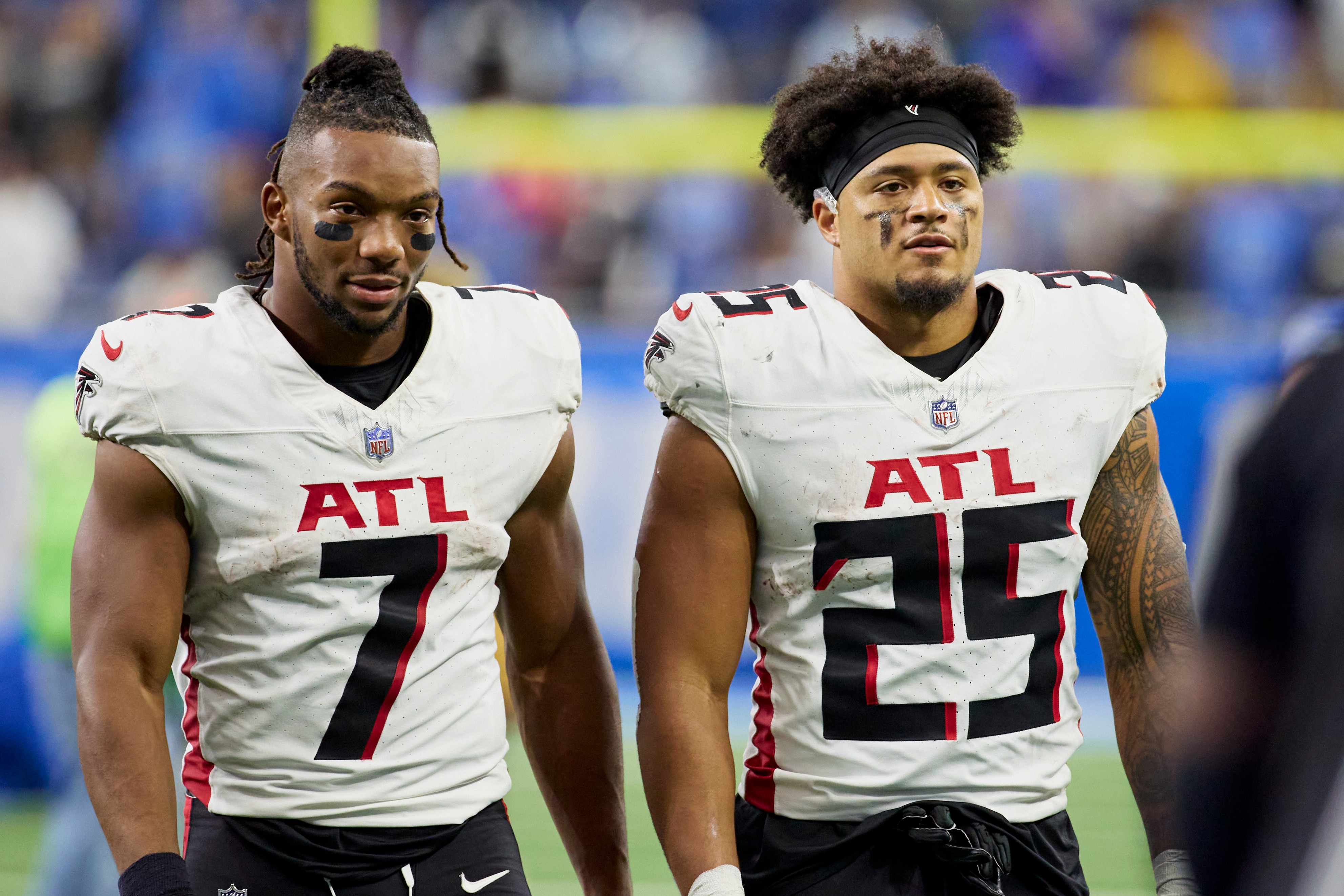 Falcons Lions Football