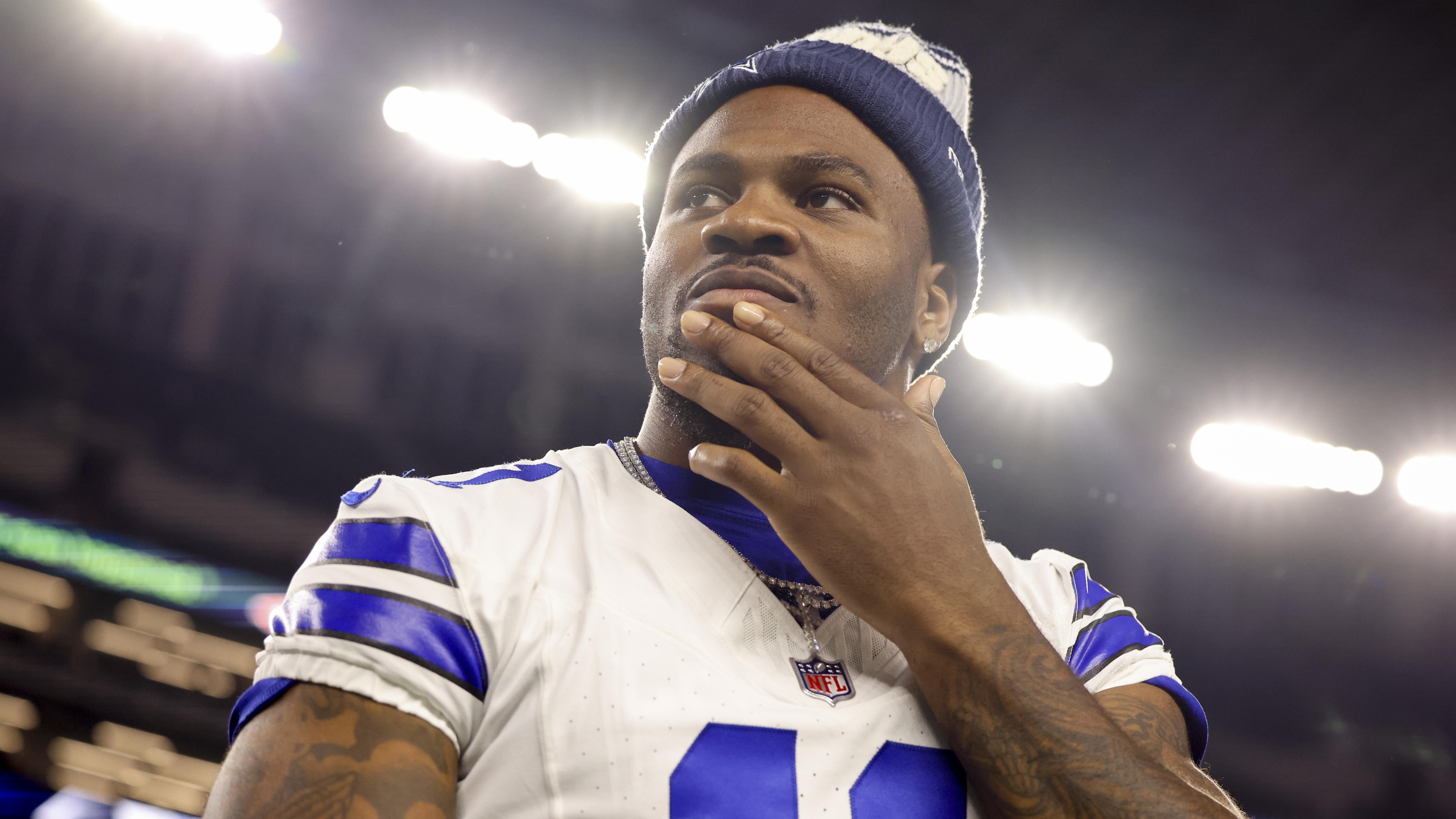 Micah Parsons’ Cowboys Jerseys on Sale in Photo After Stunning Trade to Packers