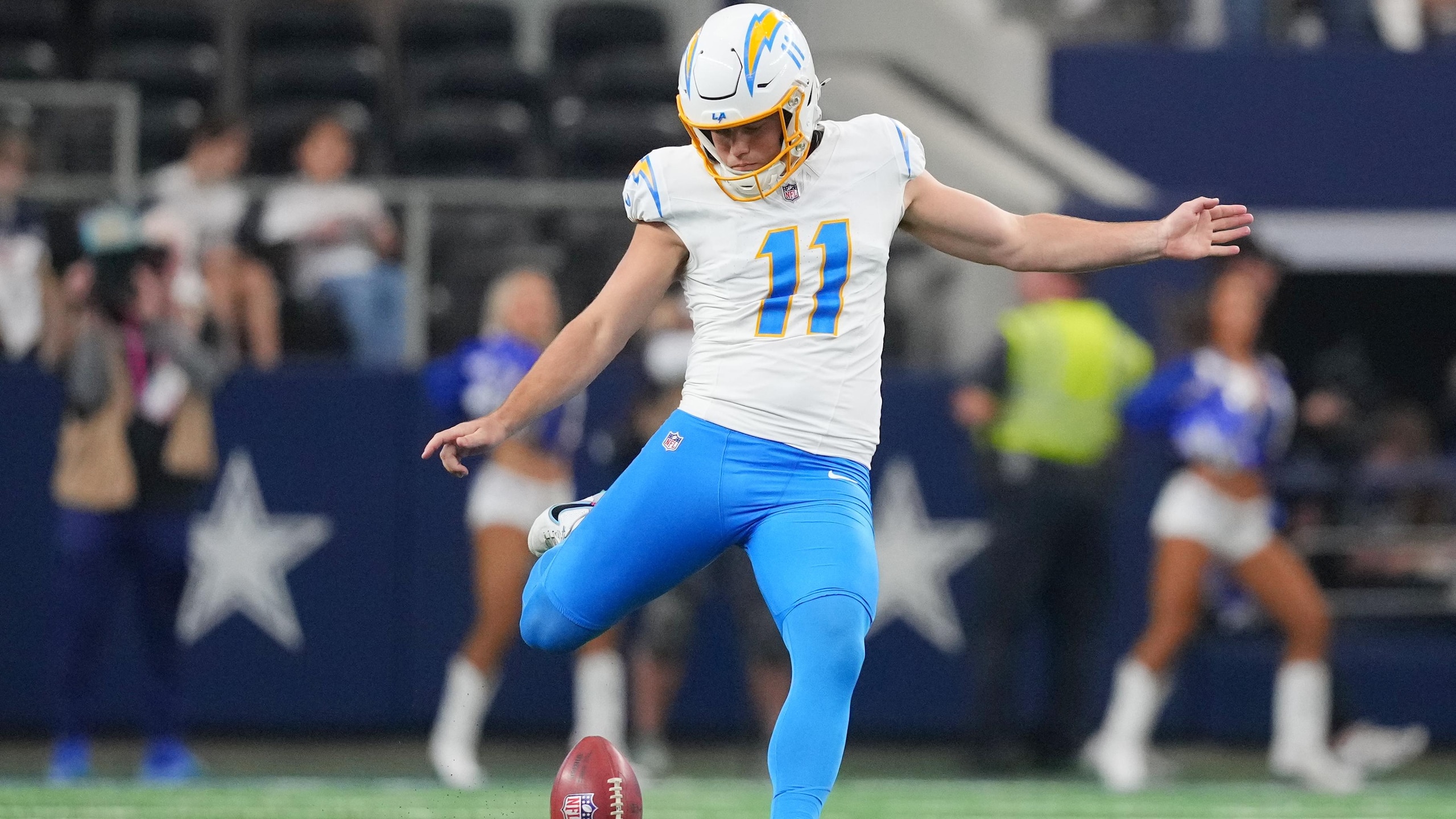 Chargers Cowboys Football