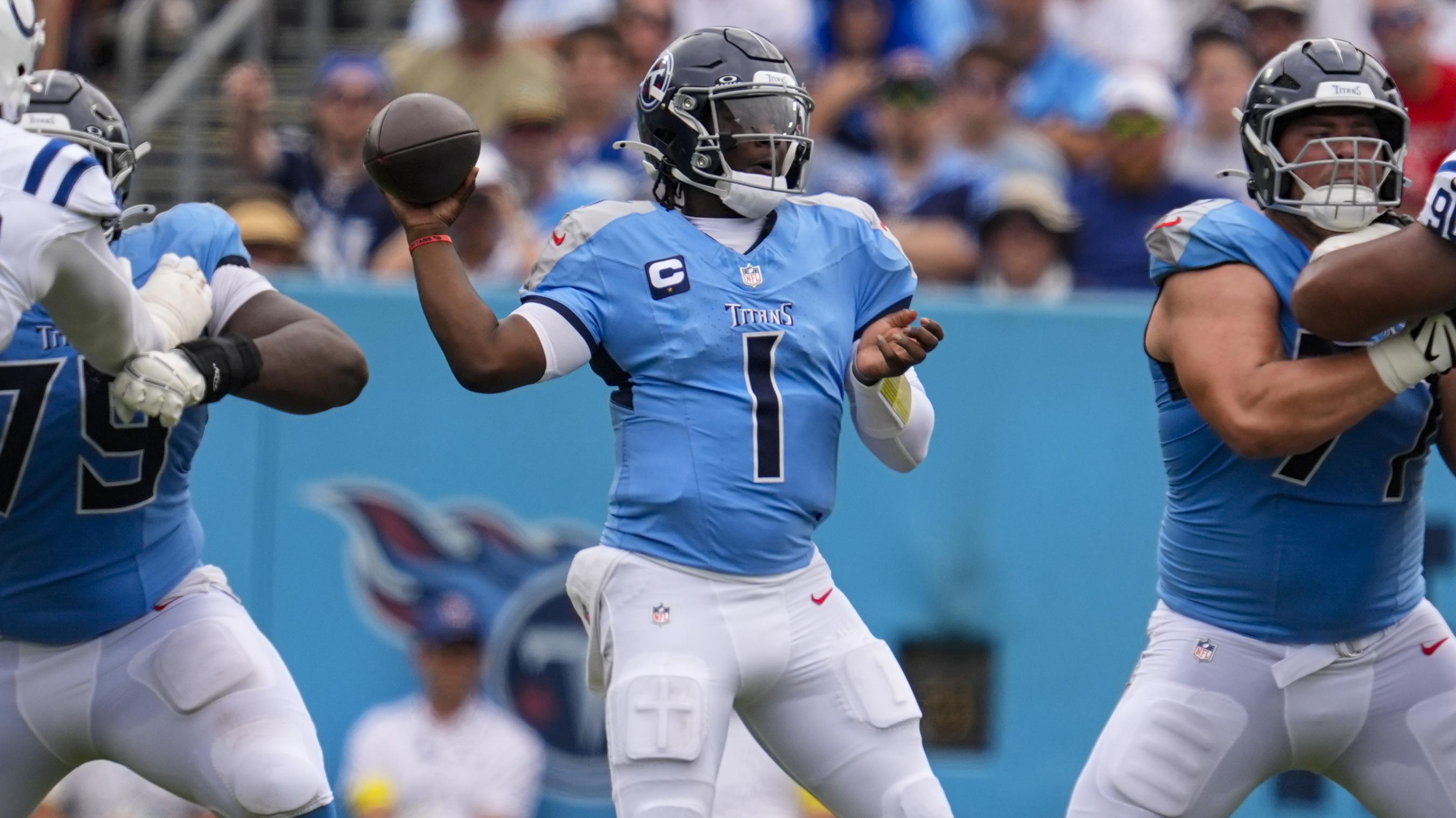 Colts Titans Football