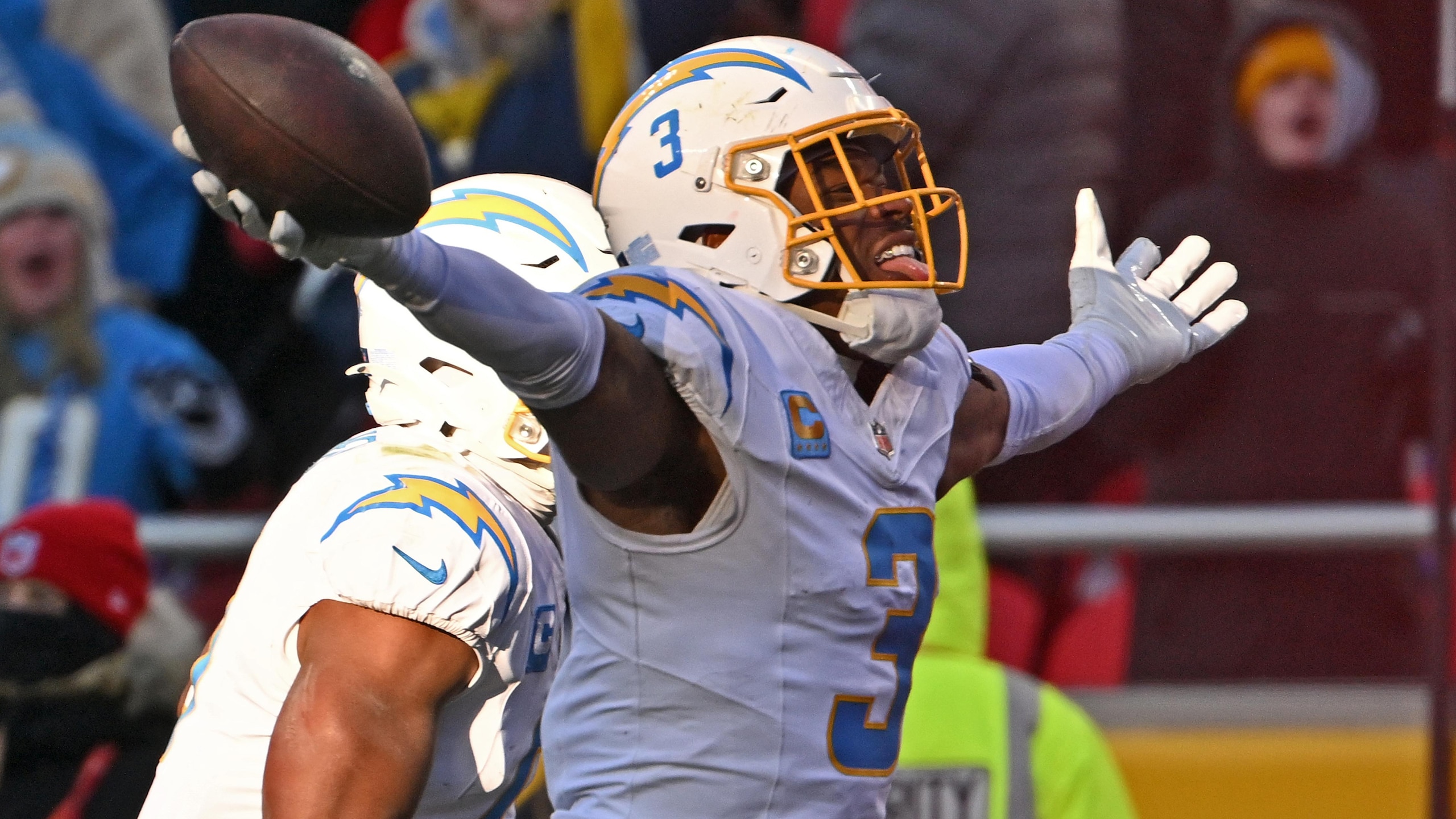 Chargers Chiefs Football