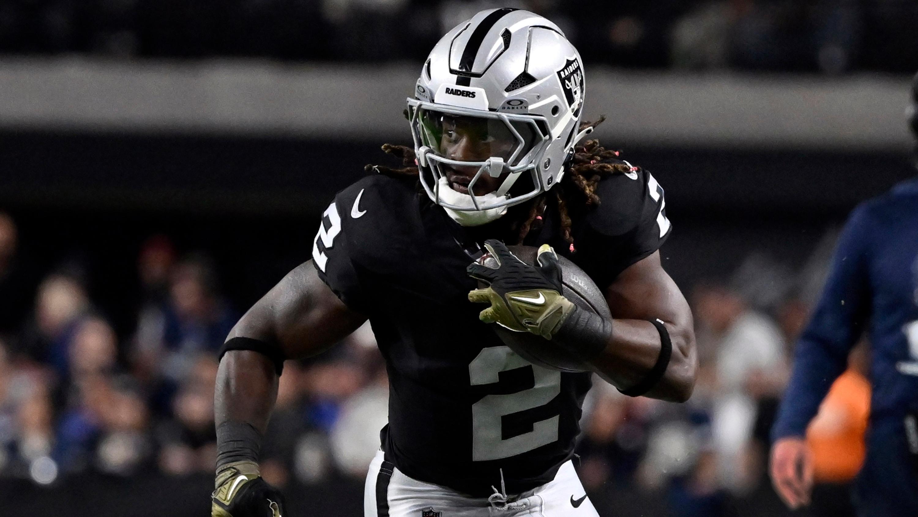 Cowboys Raiders Football