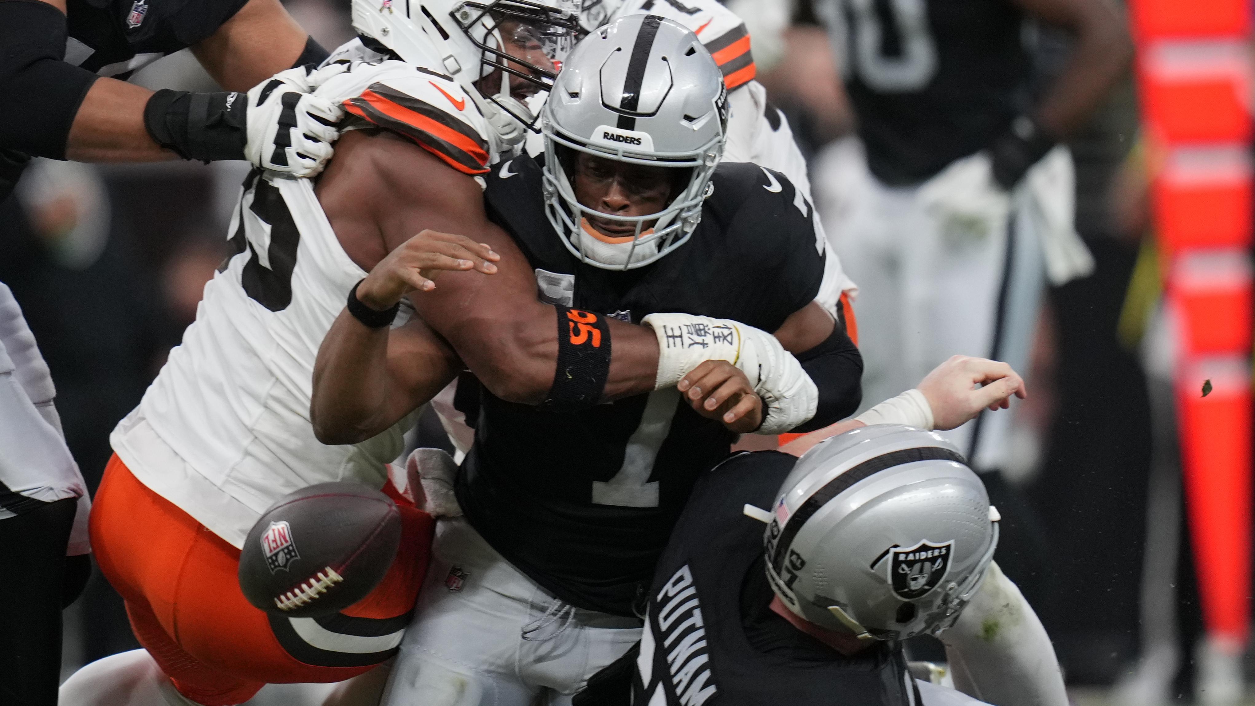 Browns Raiders Football