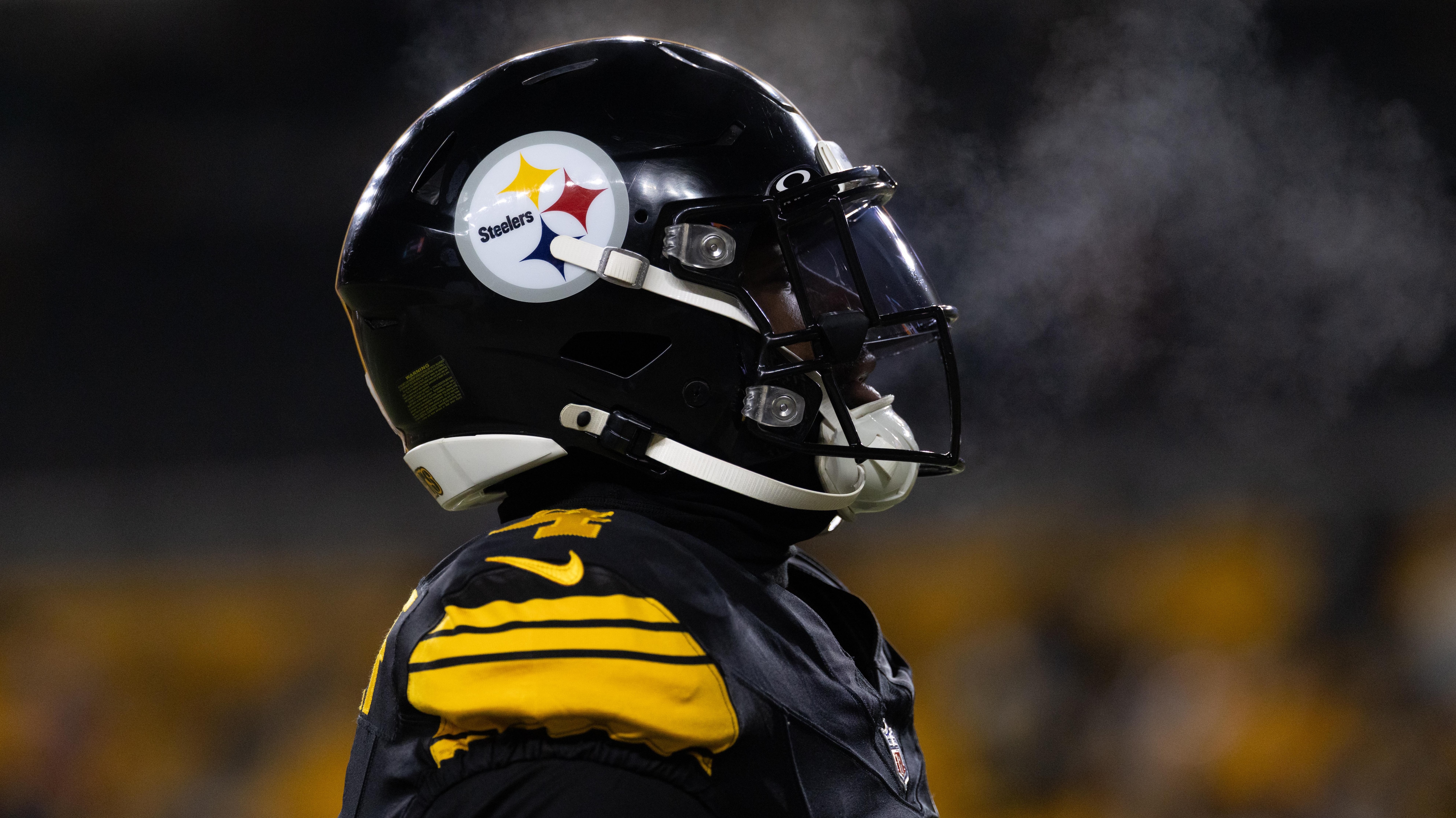 Dolphins Steelers Football