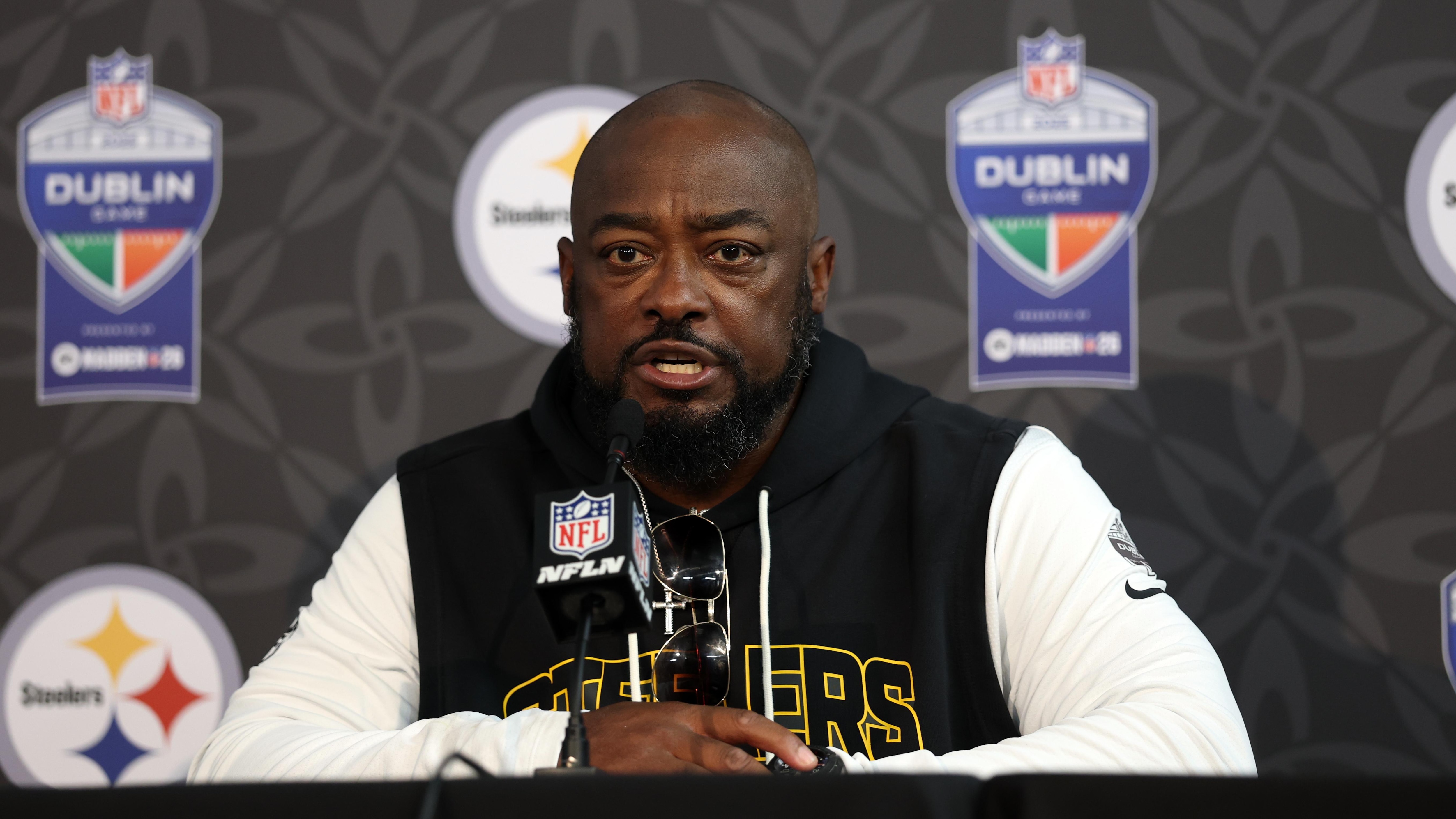 Vikings Steelers Football