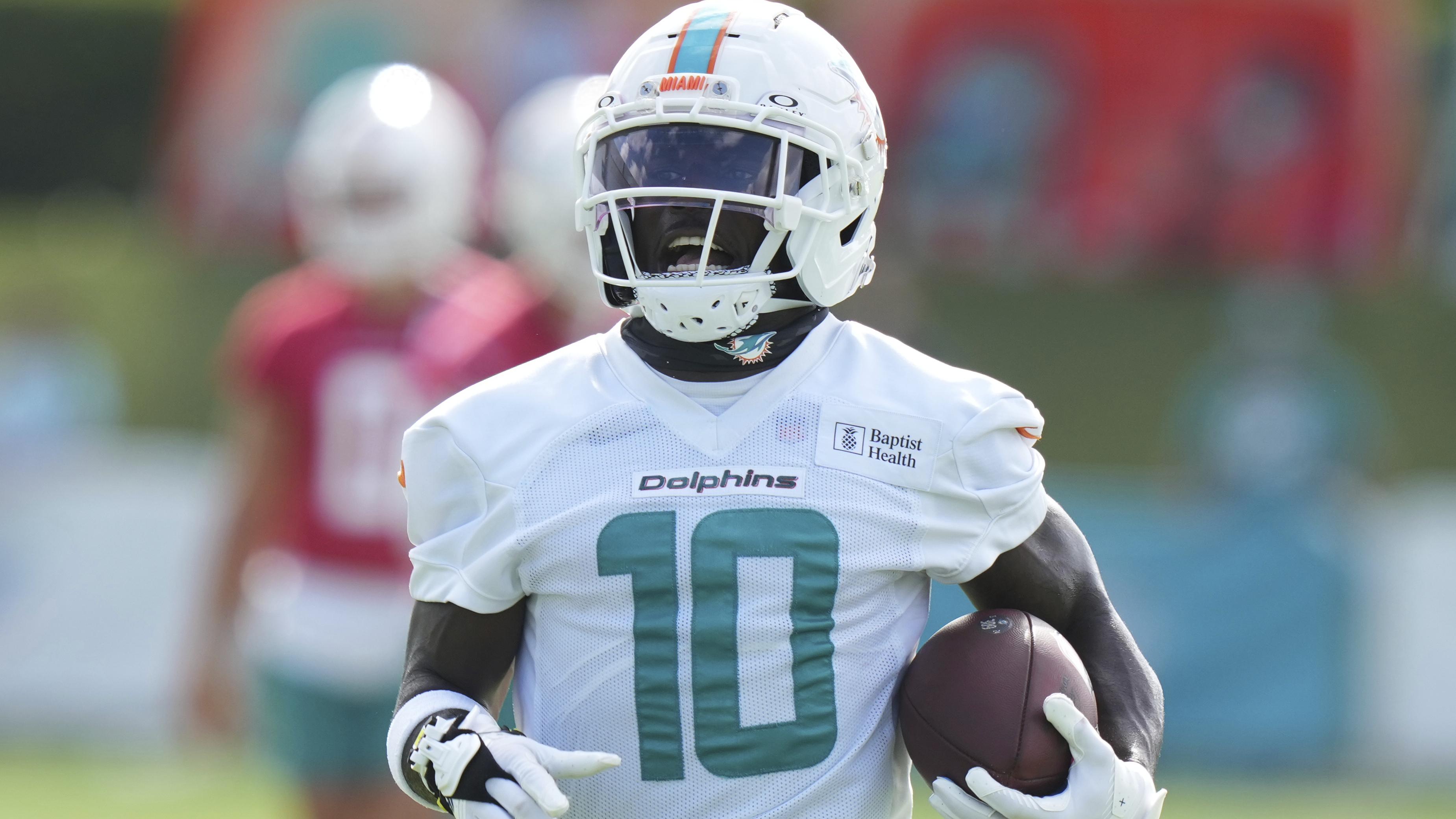 Dolphins Camp Football