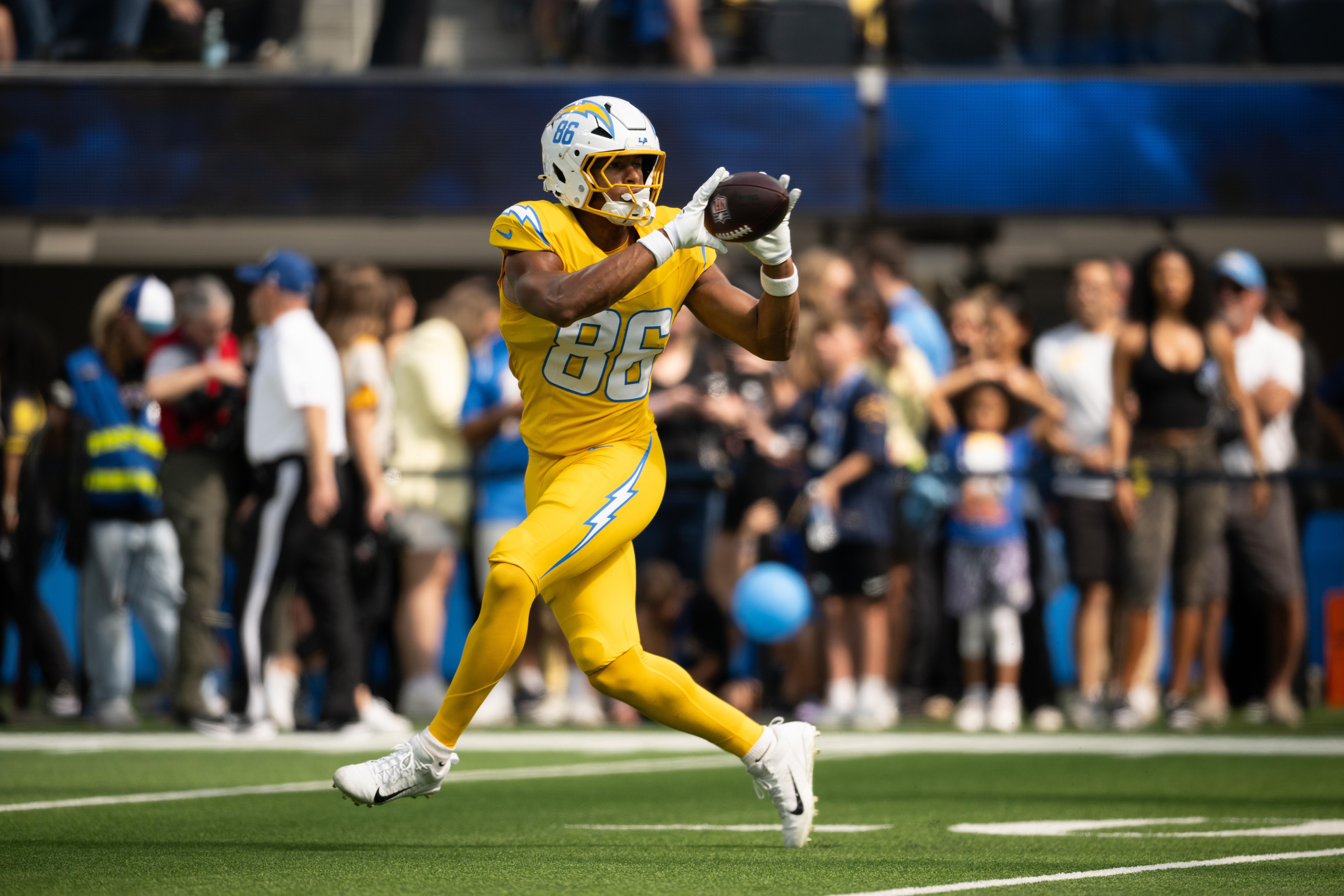 Colts Chargers Football