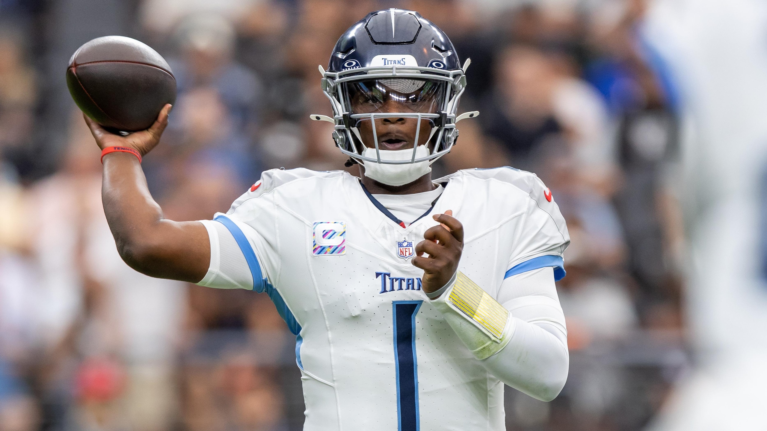 Titans Raiders Football