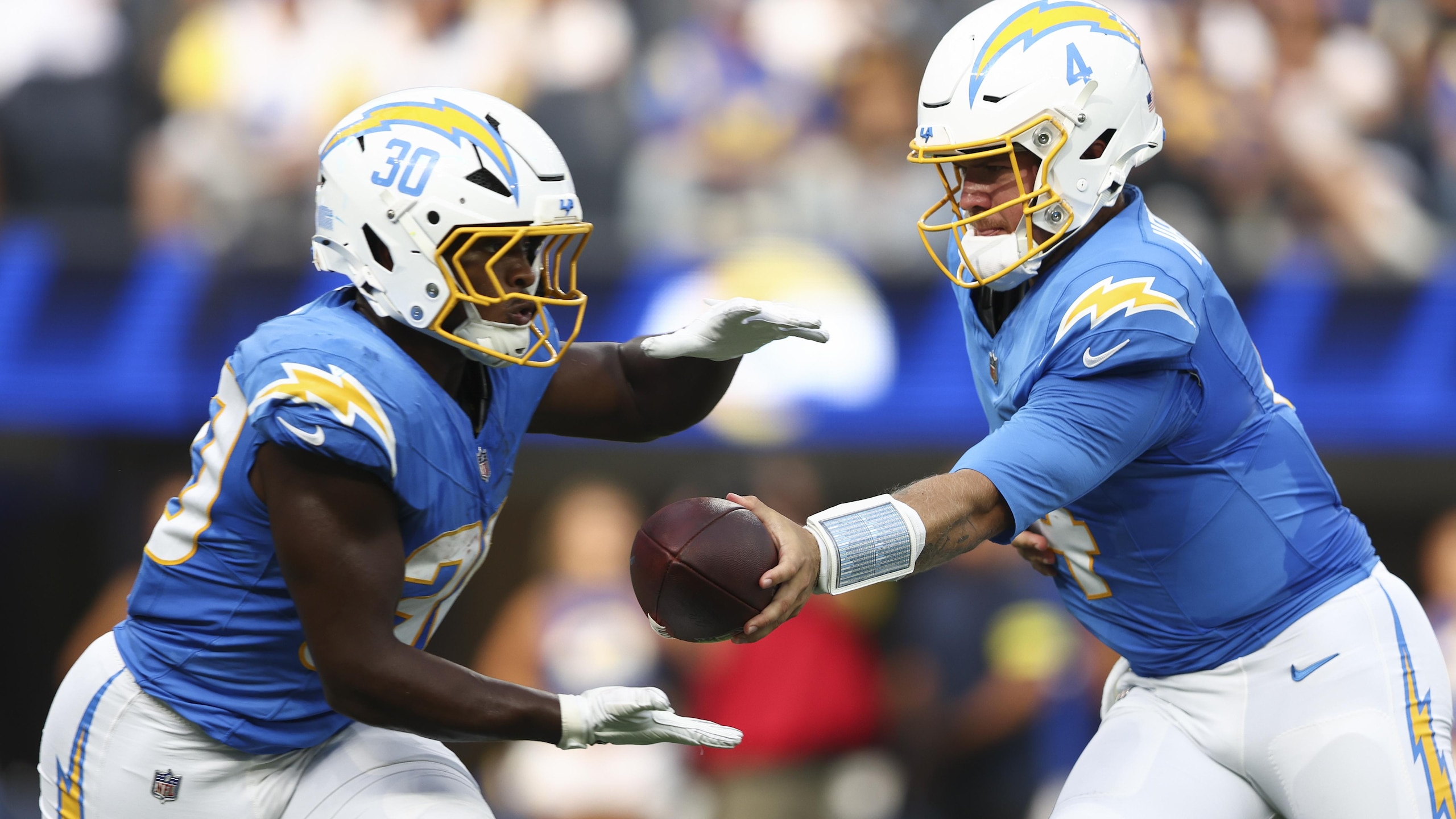 Chargers Rams Football