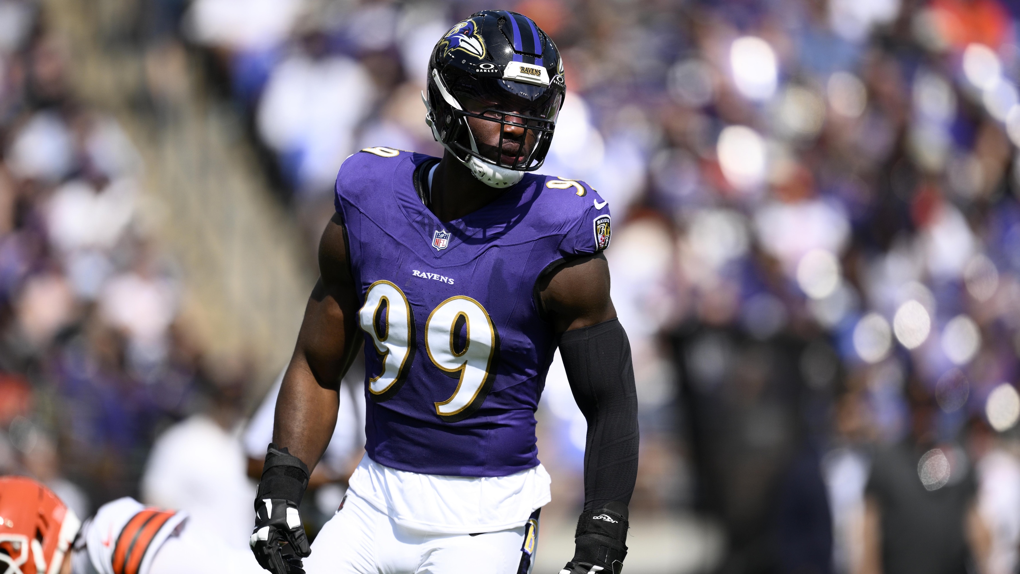 Odafe Oweh Reportedly Traded to Chargers, Ravens Get Alohi Gilman, NFL Draft Pick