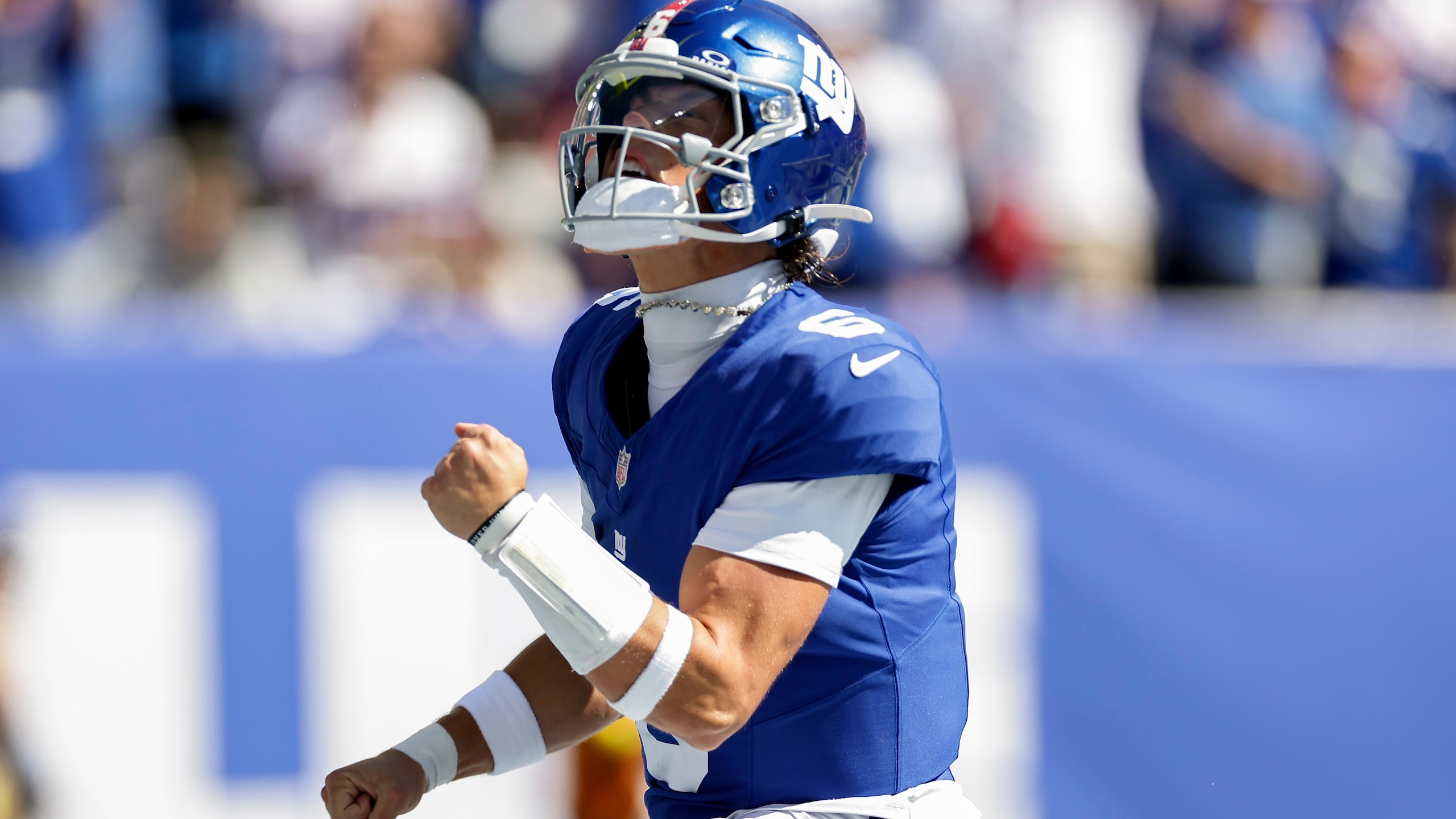 Chargers Giants Football