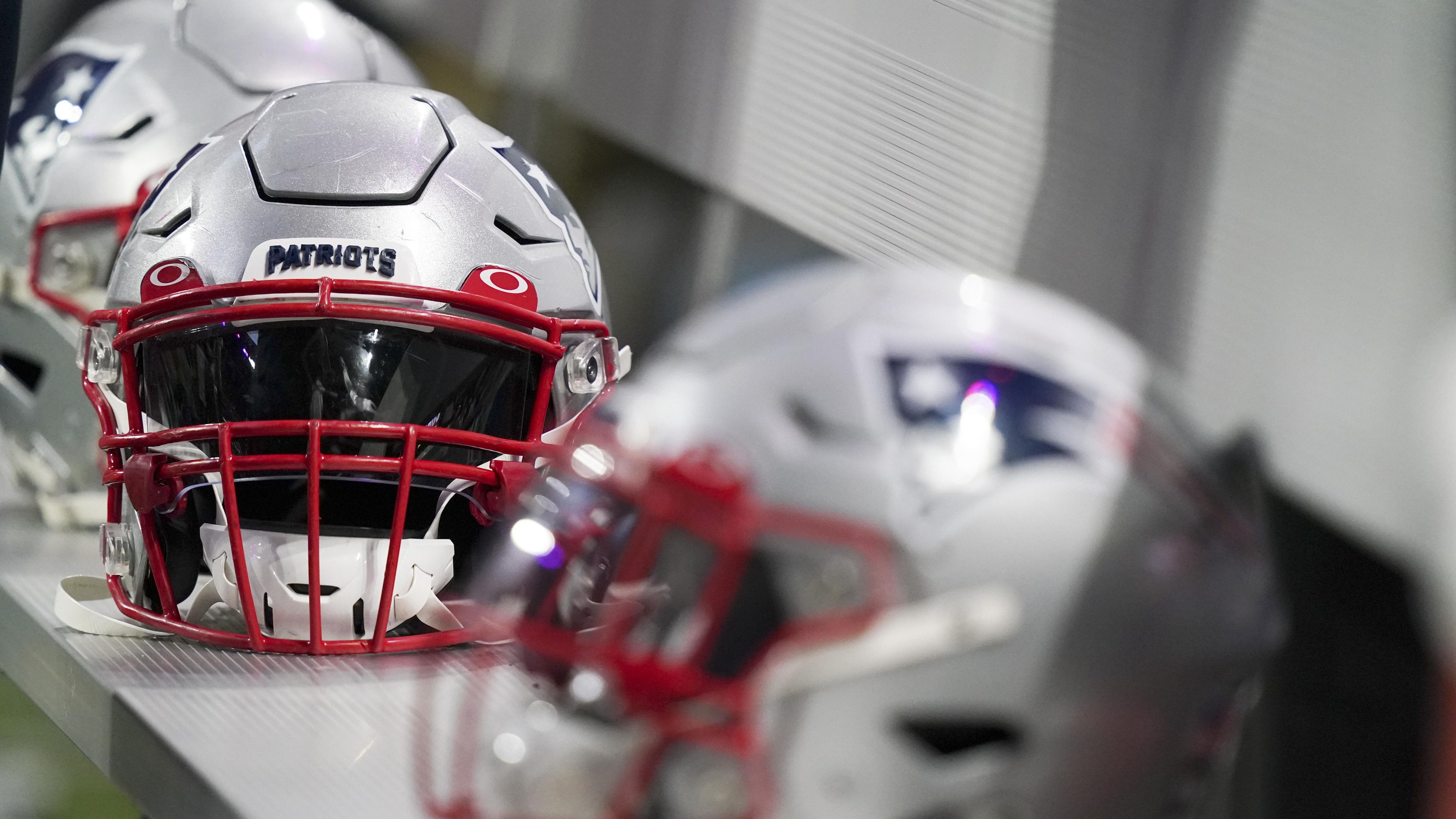 Patriots Falcons Football