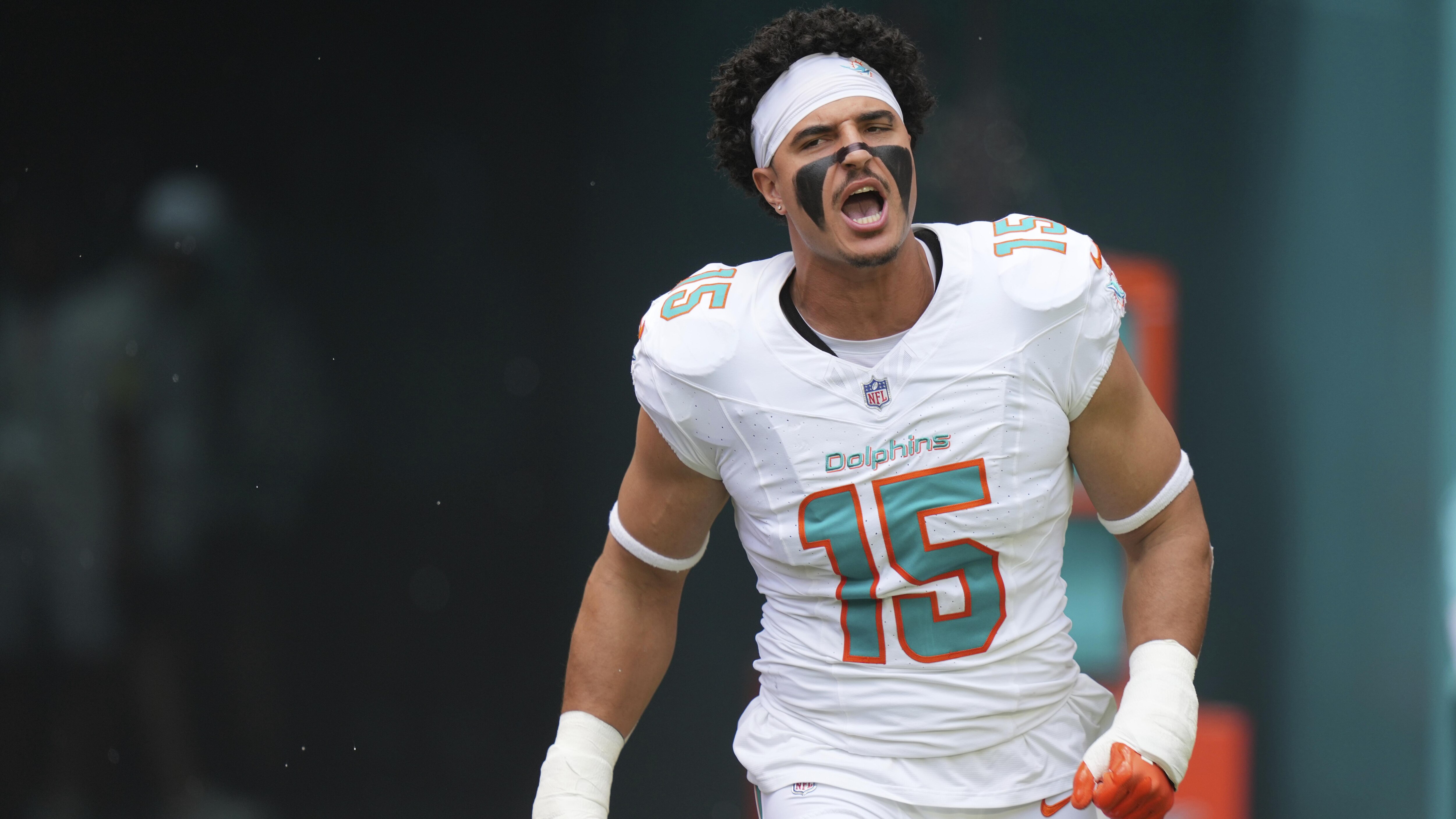 Patriots Dolphins Football