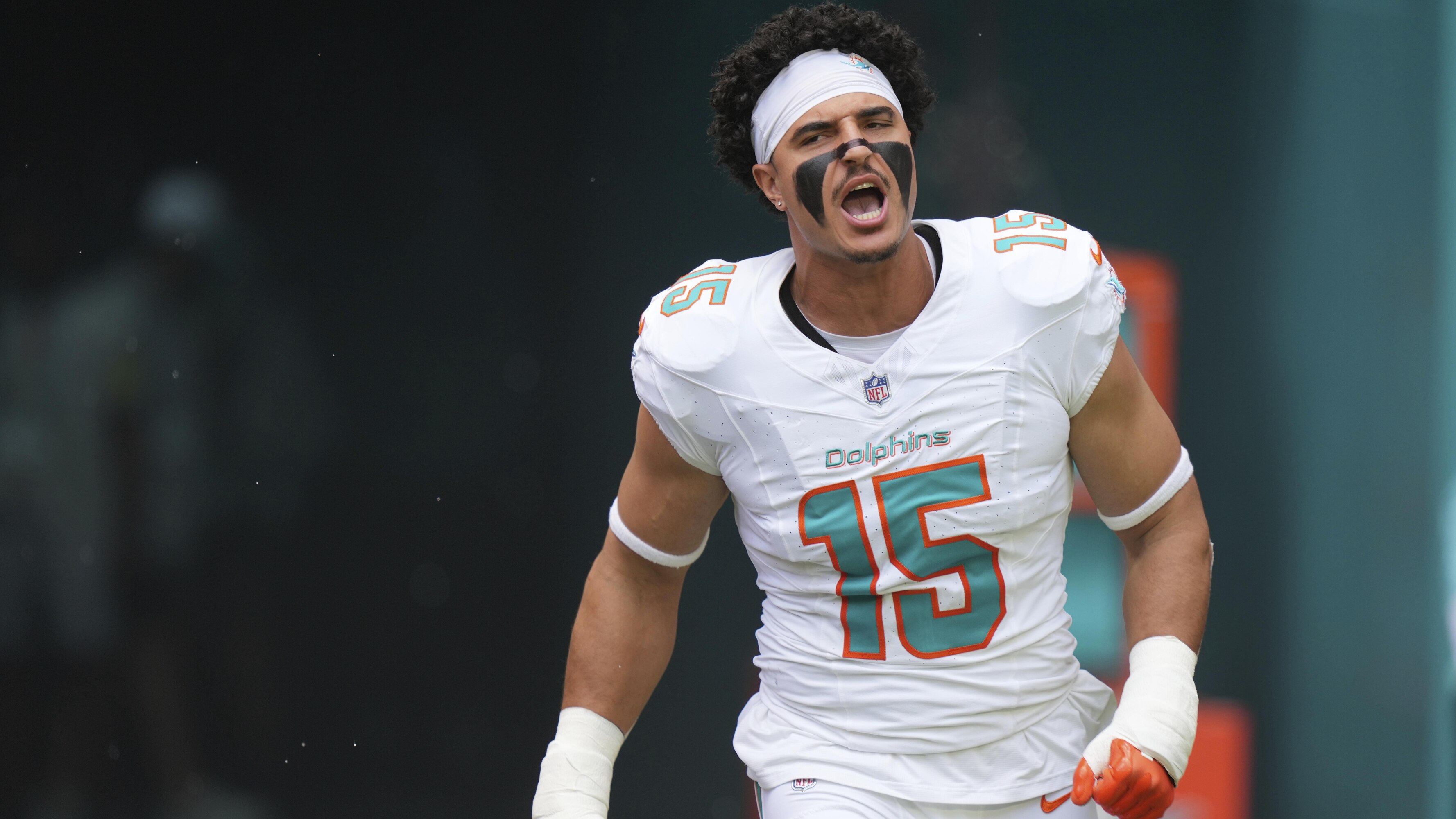 Saints Eye Trades for Kamara and Olave Before Deadline