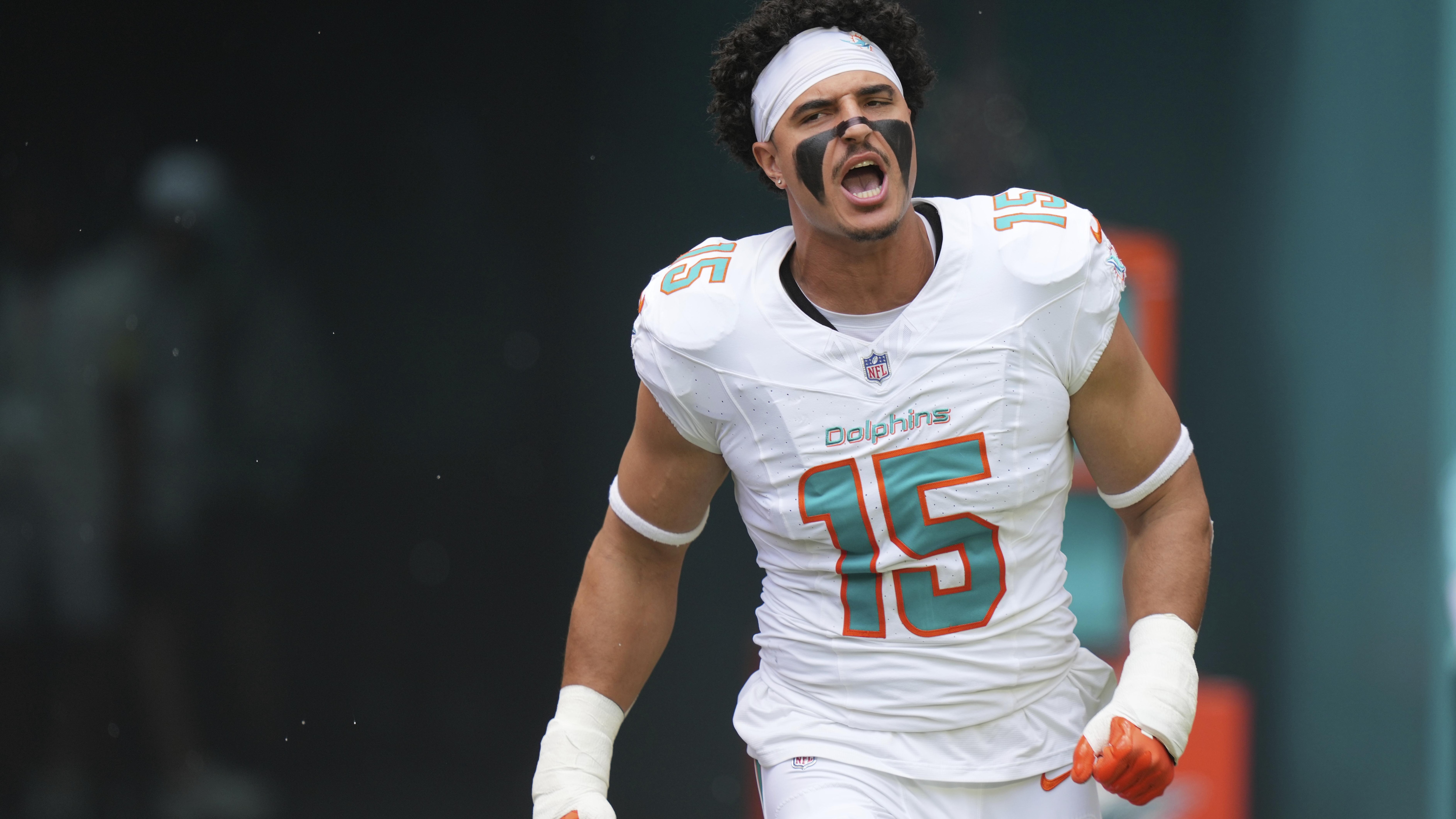 Patriots Dolphins Football