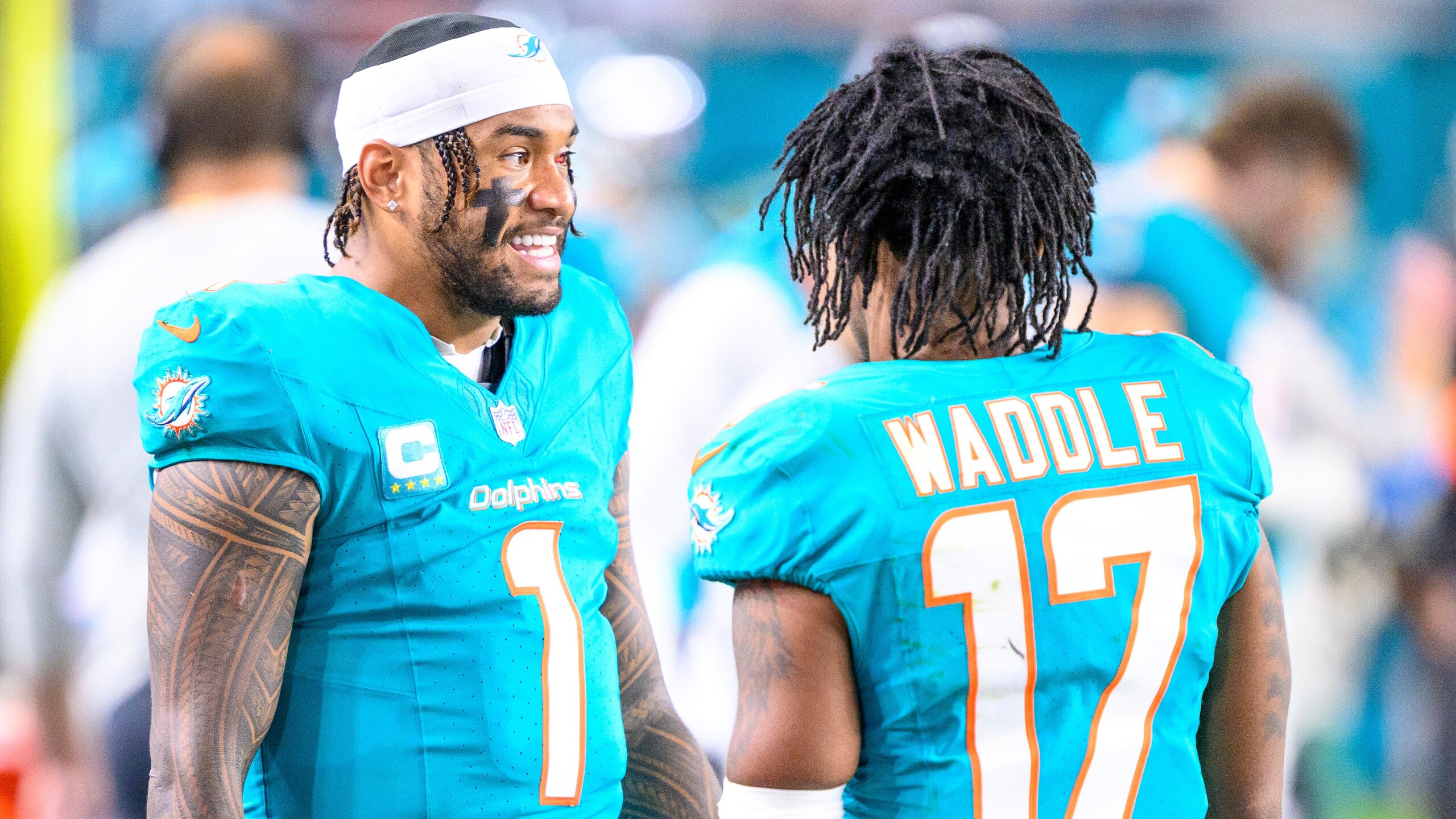 Ravens Dolphins Football