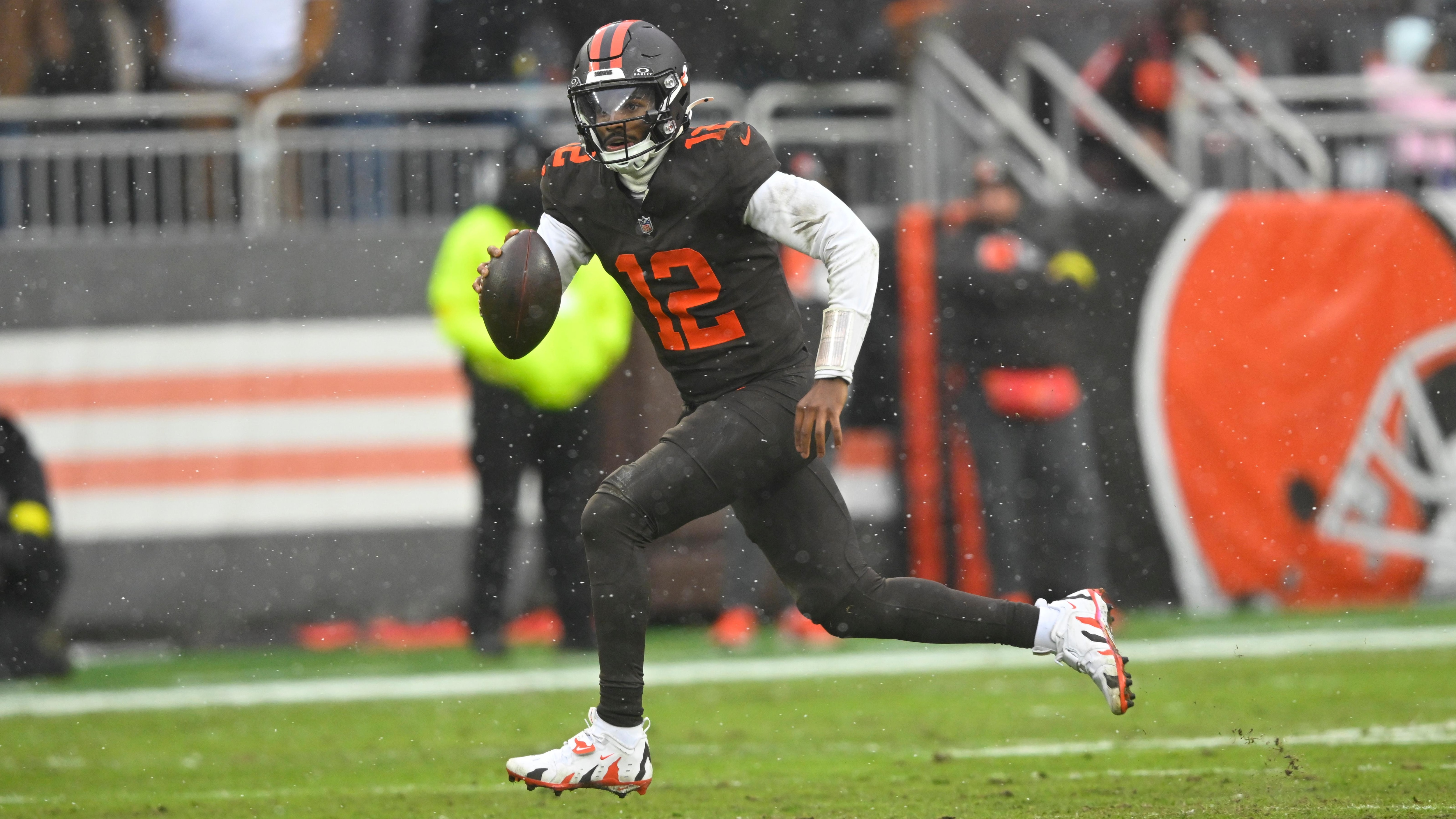 Titans Browns Football