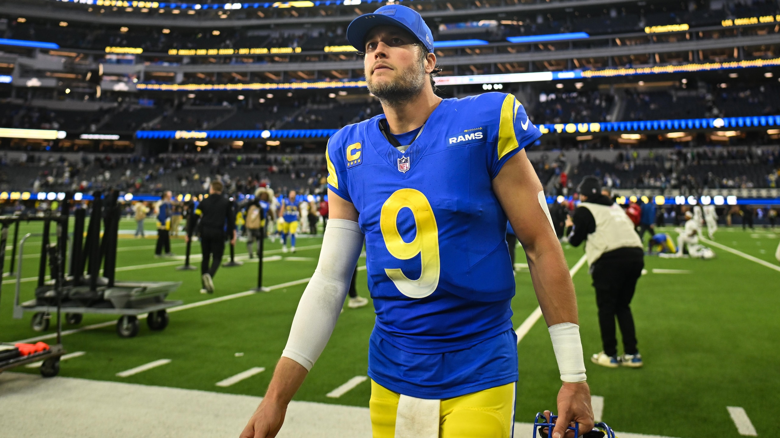 Cardinals Rams Football