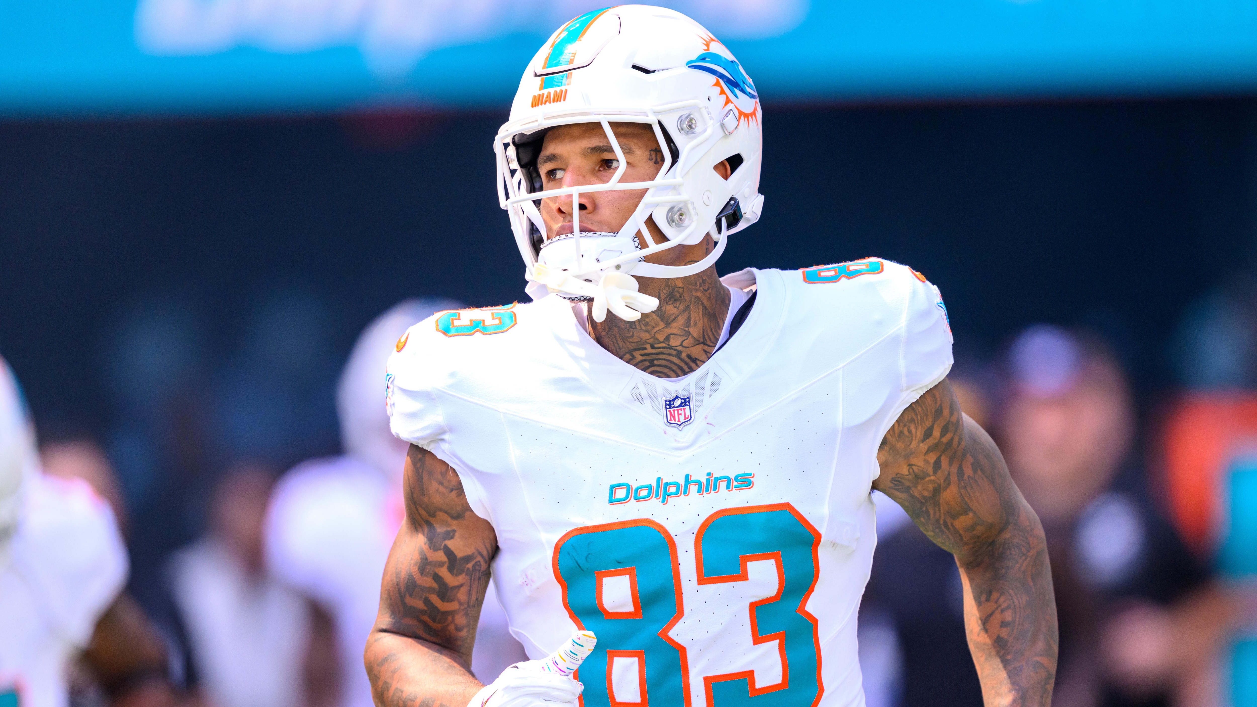 Chargers Dolphins Football