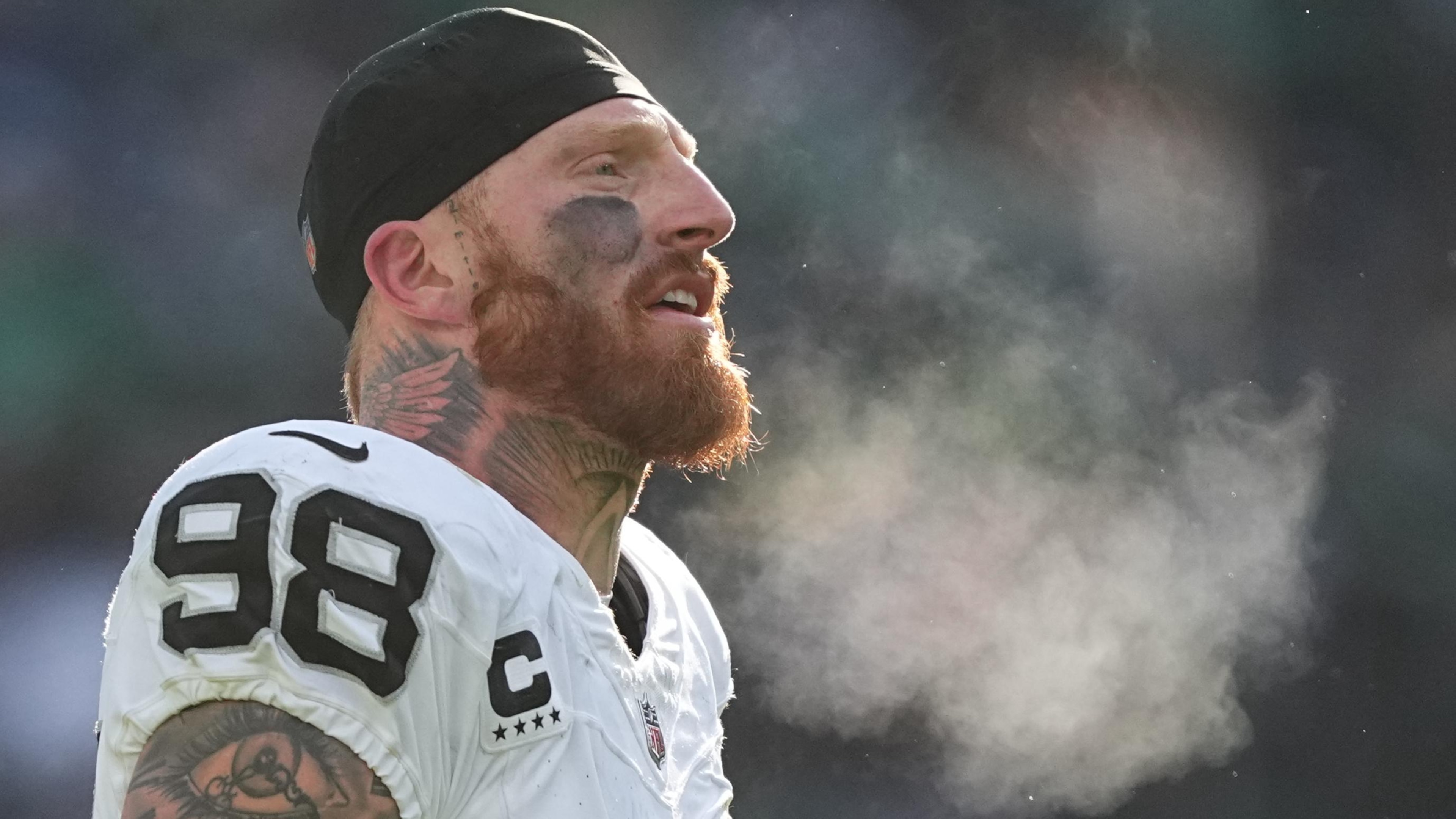 Raiders Eagles Football