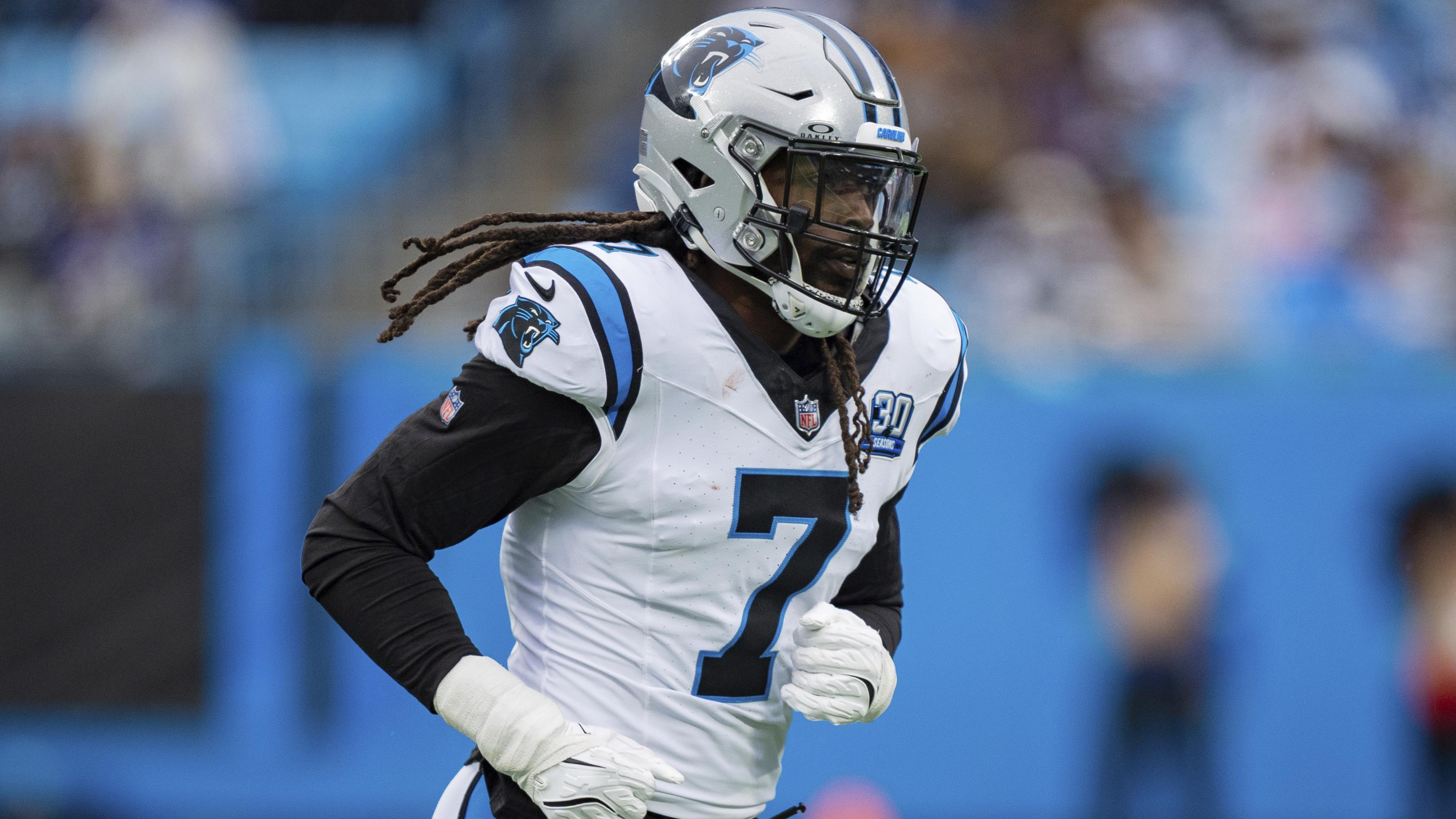 Jadeveon Clowney, Cowboys Reportedly Unlikely to Reach Contract After FA Visit