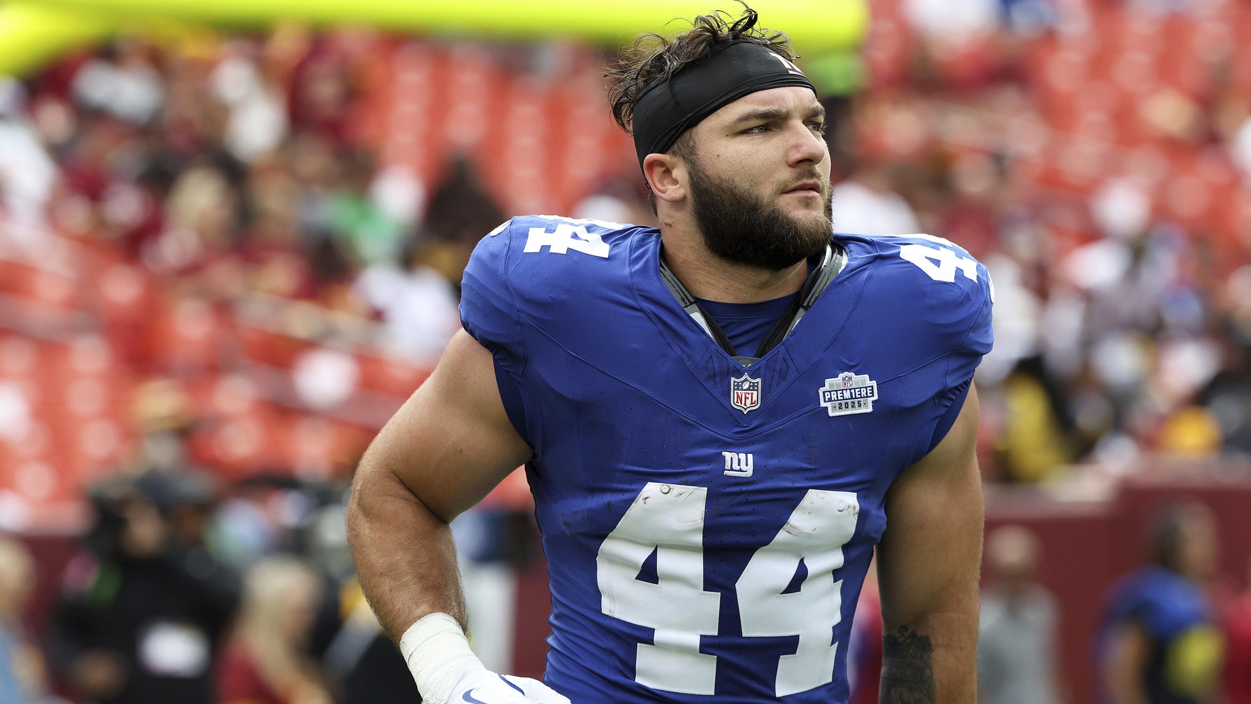 Giants Commanders Football